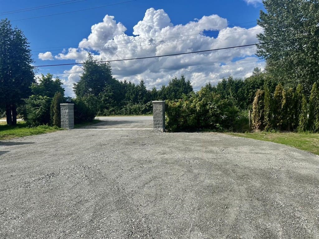 17382 Ford Road Detour , Pitt Meadows, BC, V3Y 0A6