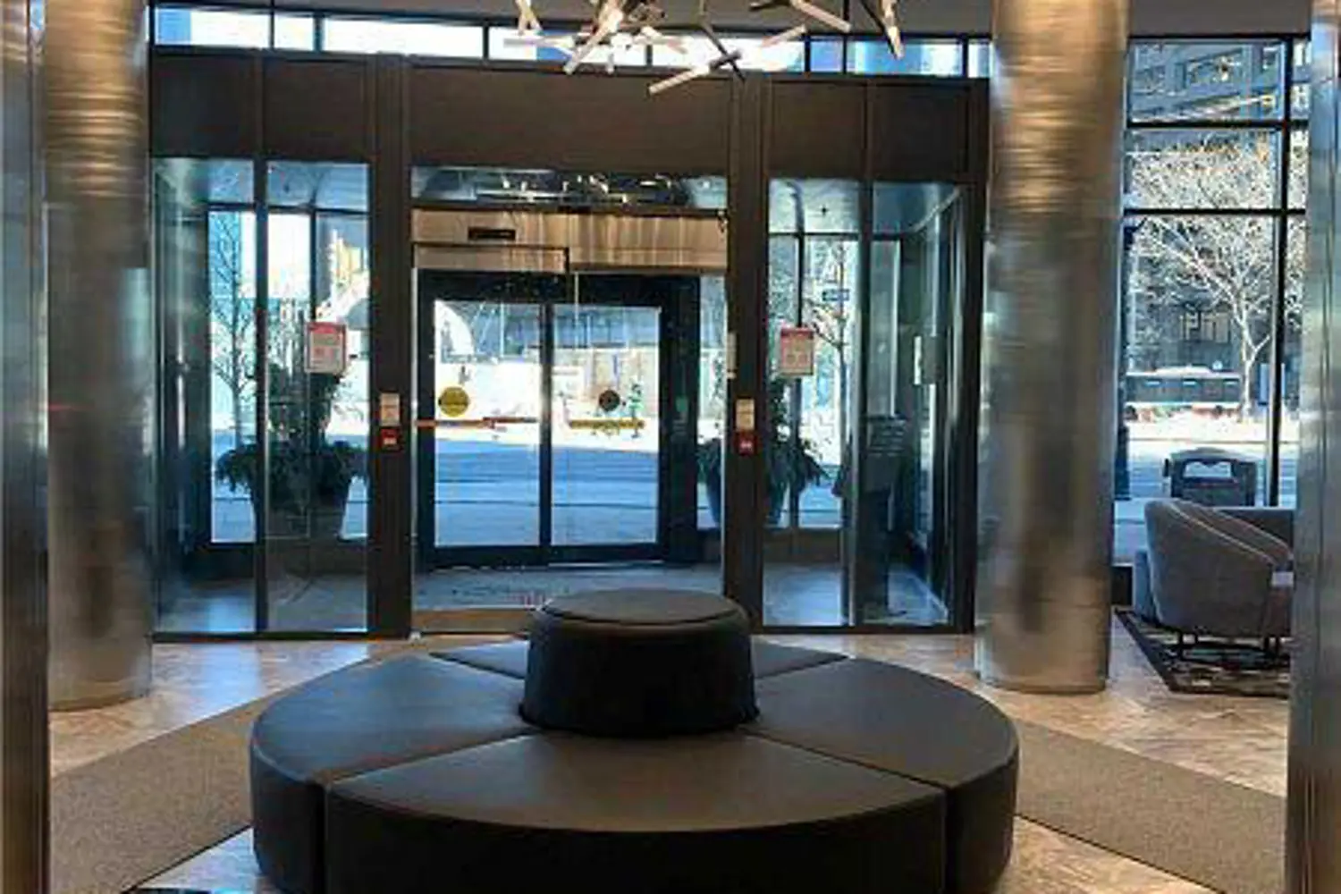 12 Yonge Street 2501 photo 2