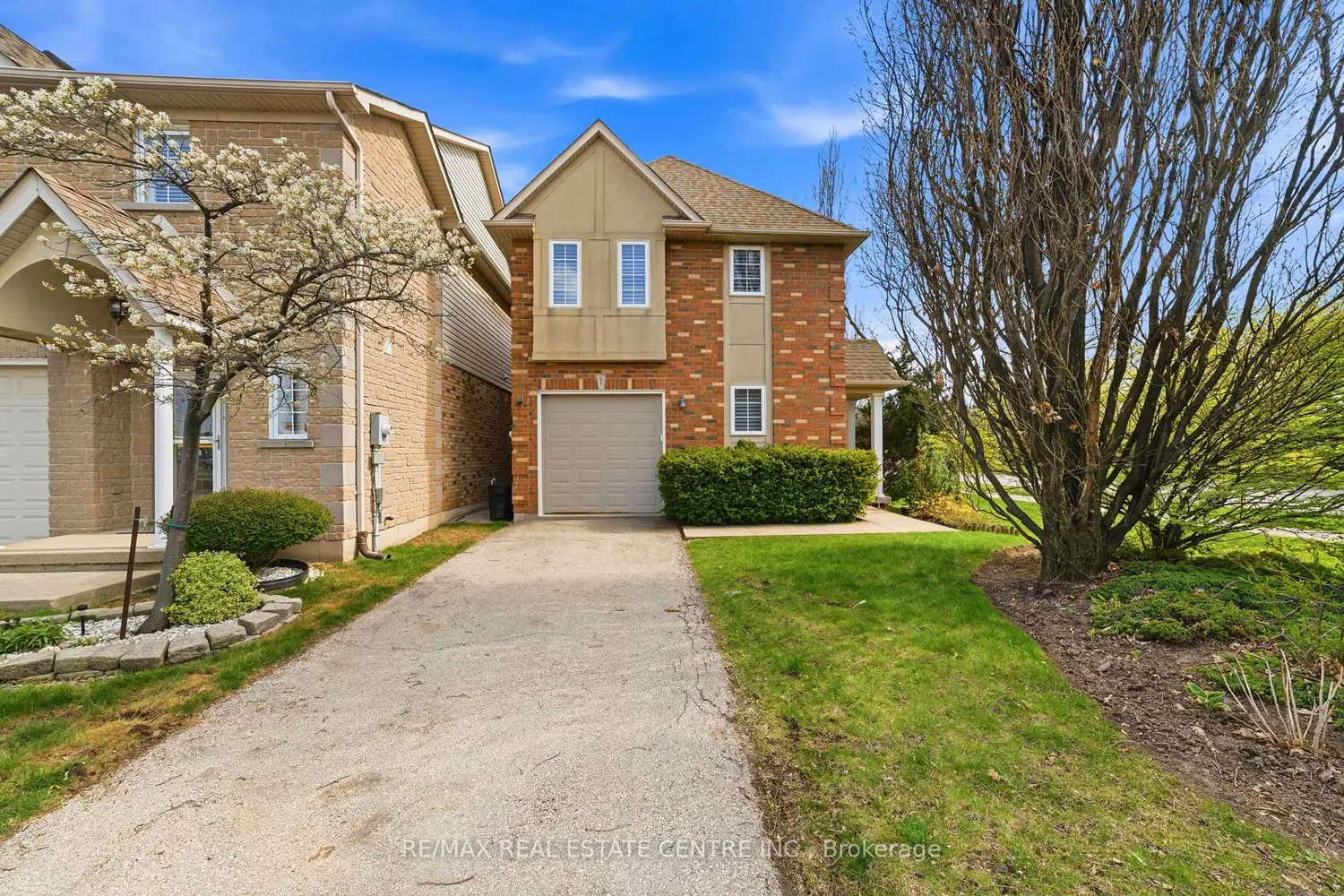 876 Golf Links Road 1