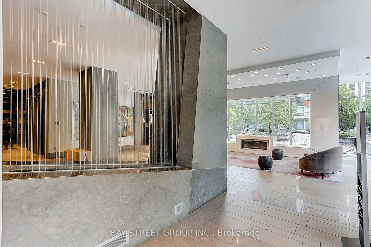 88 Sheppard Avenue 308 photo 2