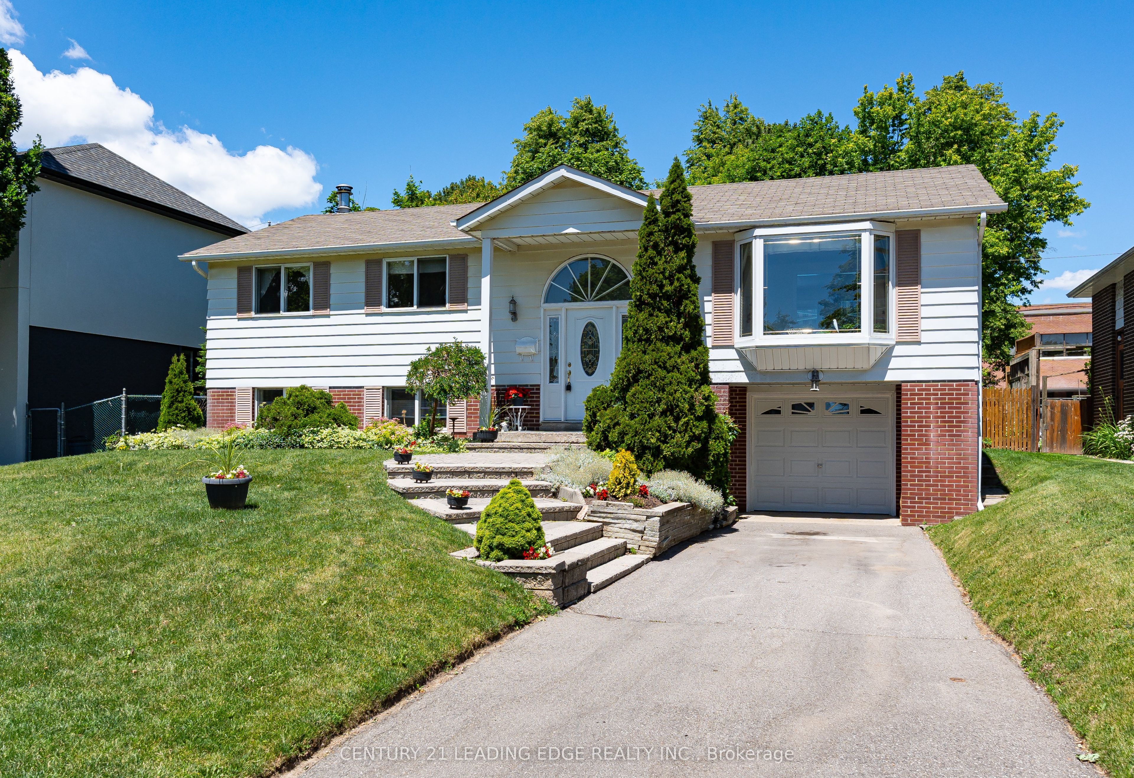 94 Southdale Drive, Markham, ON, L3P 1K2