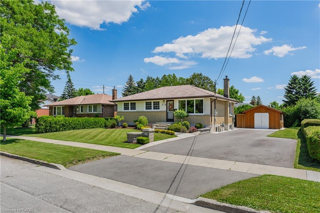 29 Delmar Boulevard, Guelph, ON, N1E 2K9