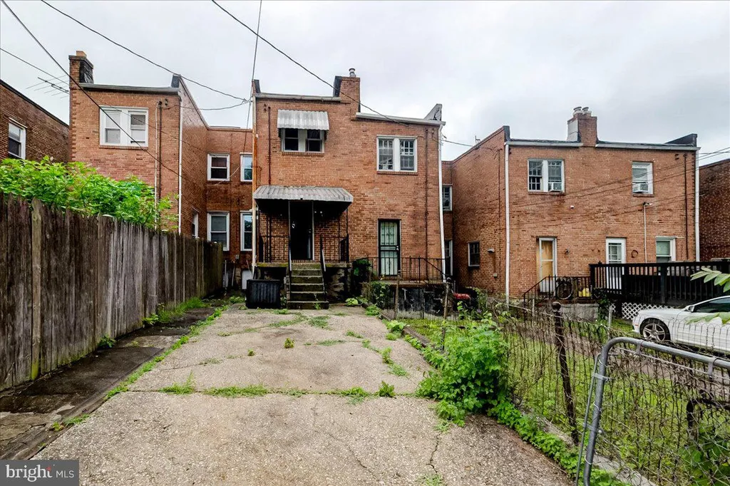 4320 Berger Avenue, Baltimore, MD 21206