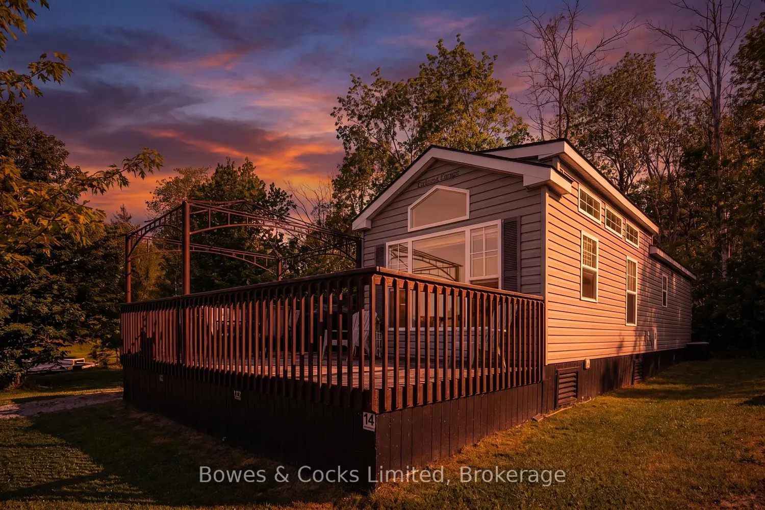 1235 Villiers Line 14 Lawson Cres.