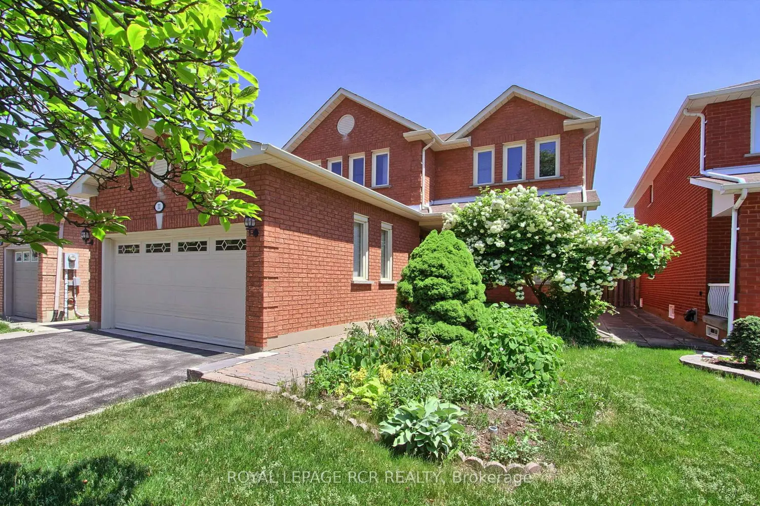 11 Zucchet Court