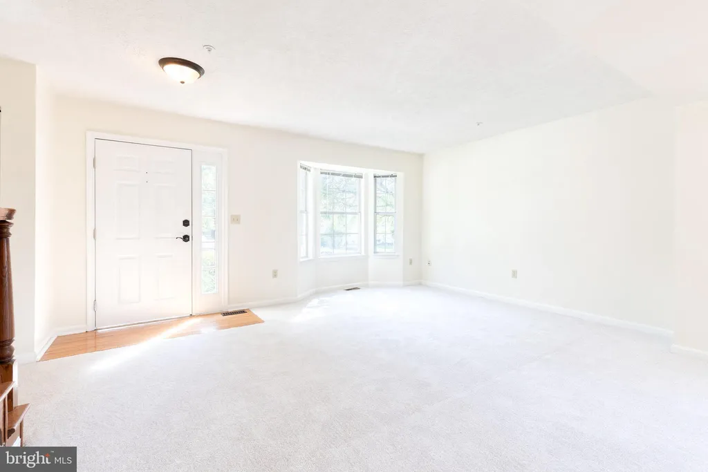 710 Medinah Circle, Westminster, MD 21158 photo 5