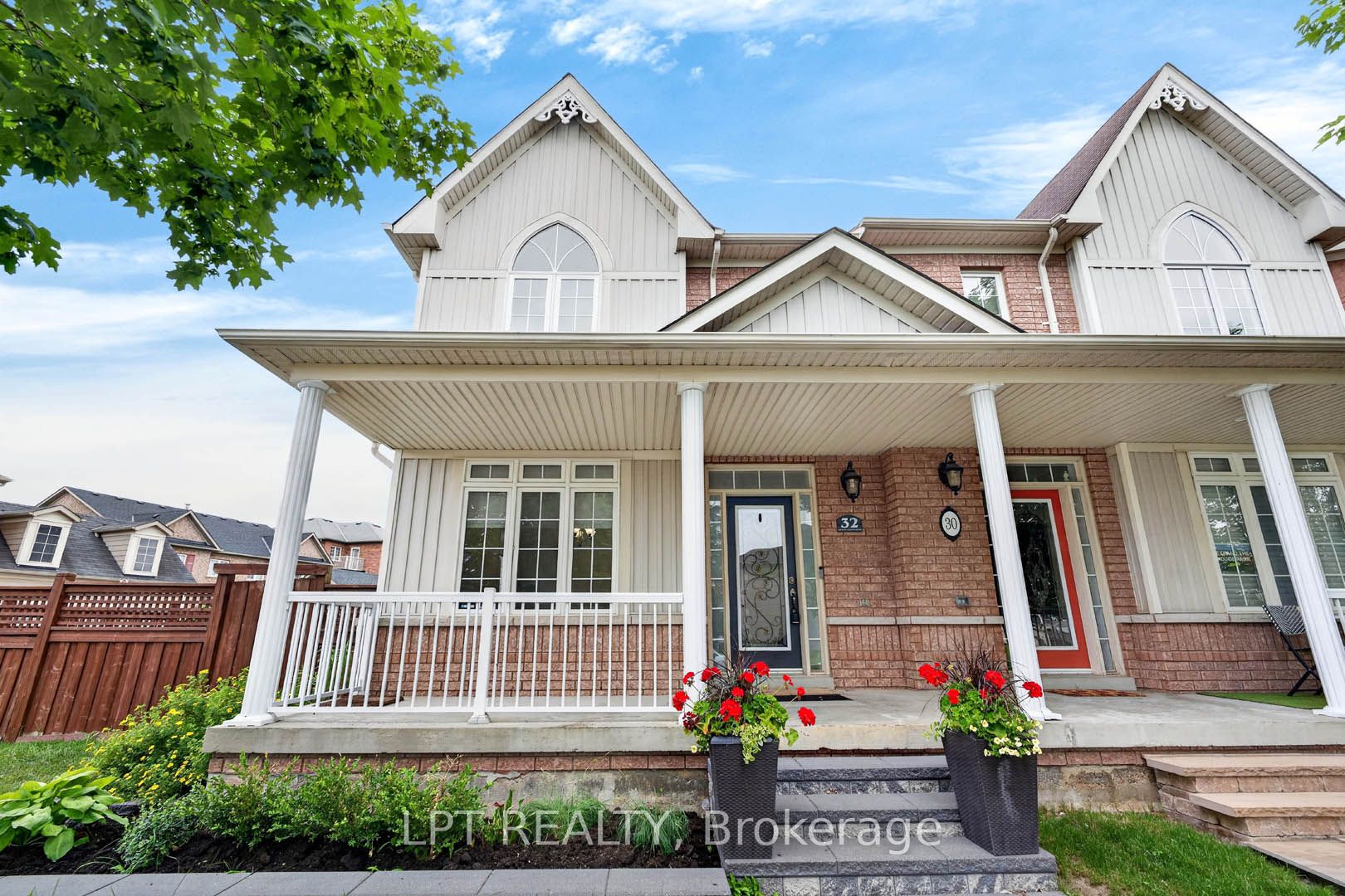 32 William Gaspar Court, Markham, ON, L6B 1H8