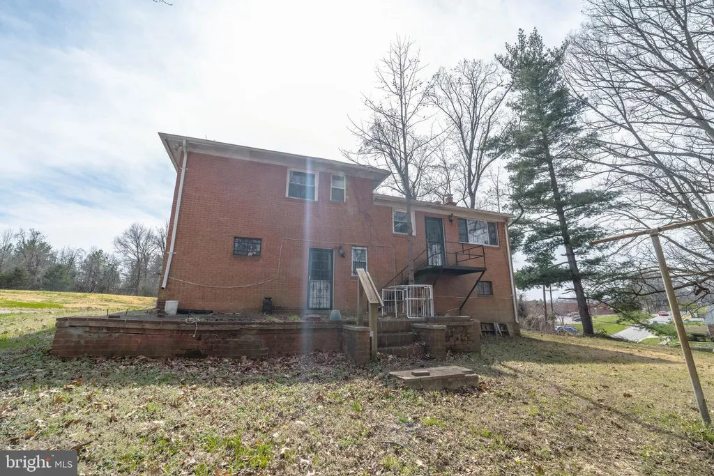 6900 Temple Hill Road, Temple Hills, MD 20748