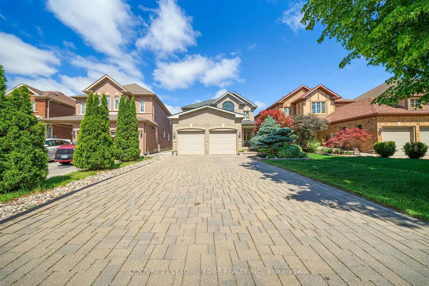 145 Quince Crescent photo 2