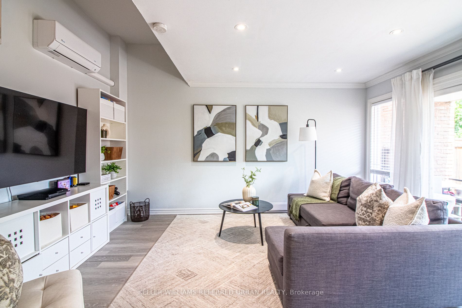 60 Springfair Avenue, Aurora, ON, L4G 3M2
