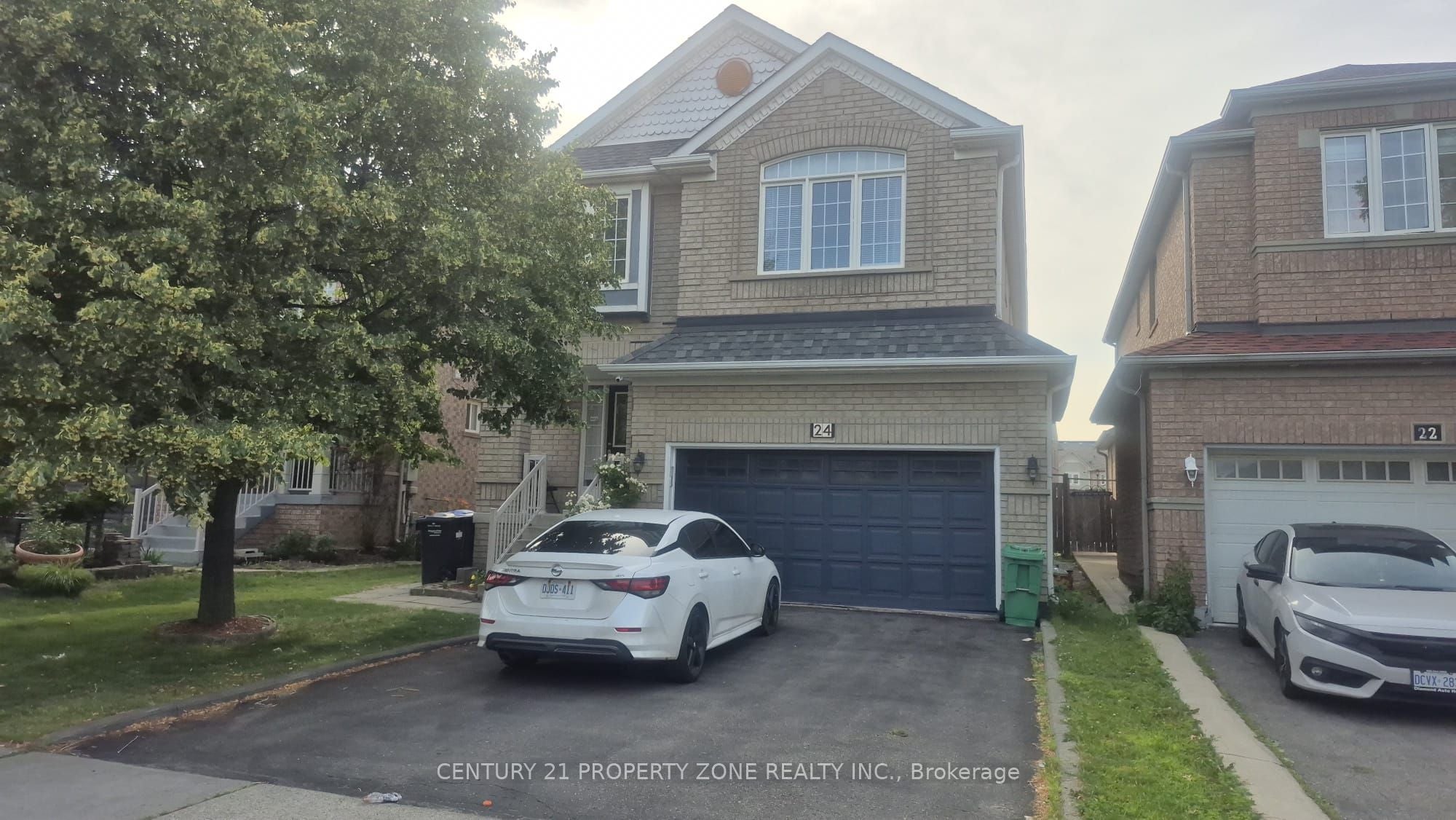24 Sweet Clover Crescent, Brampton, ON, L6R 3A2