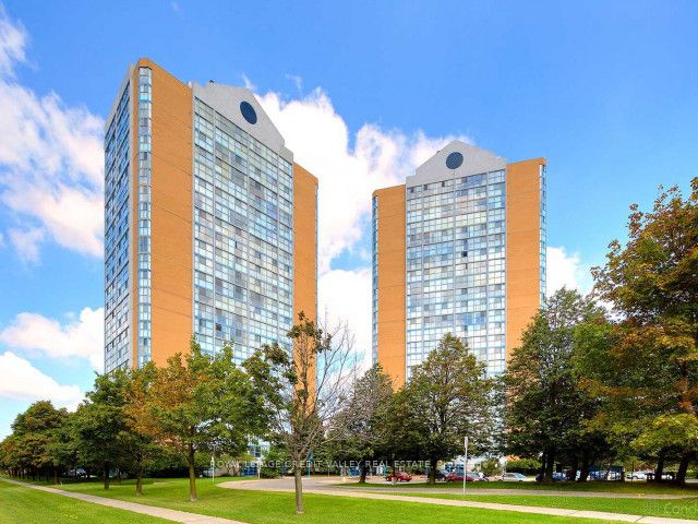 903-25 Trailwood Drive, Mississauga, ON, L4Z 3K9