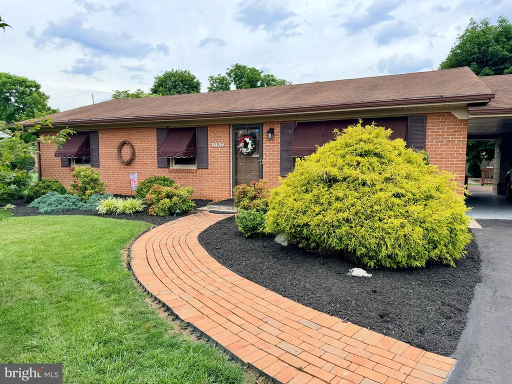 11917 Comanche Drive, Smithsburg, MD 21783 photo 3