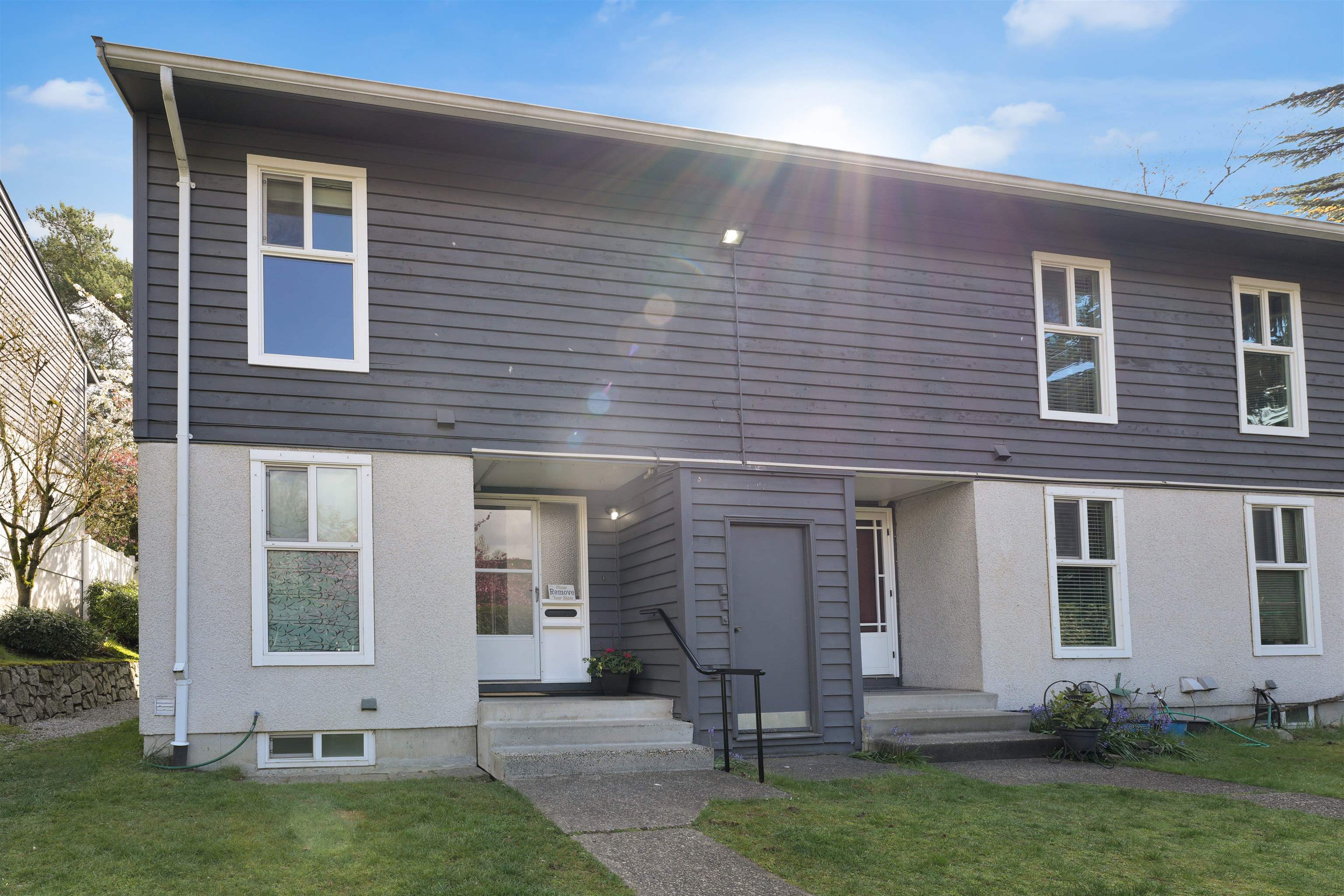 25-315 Schoolhouse Street, Coquitlam, BC, V3K 5P4