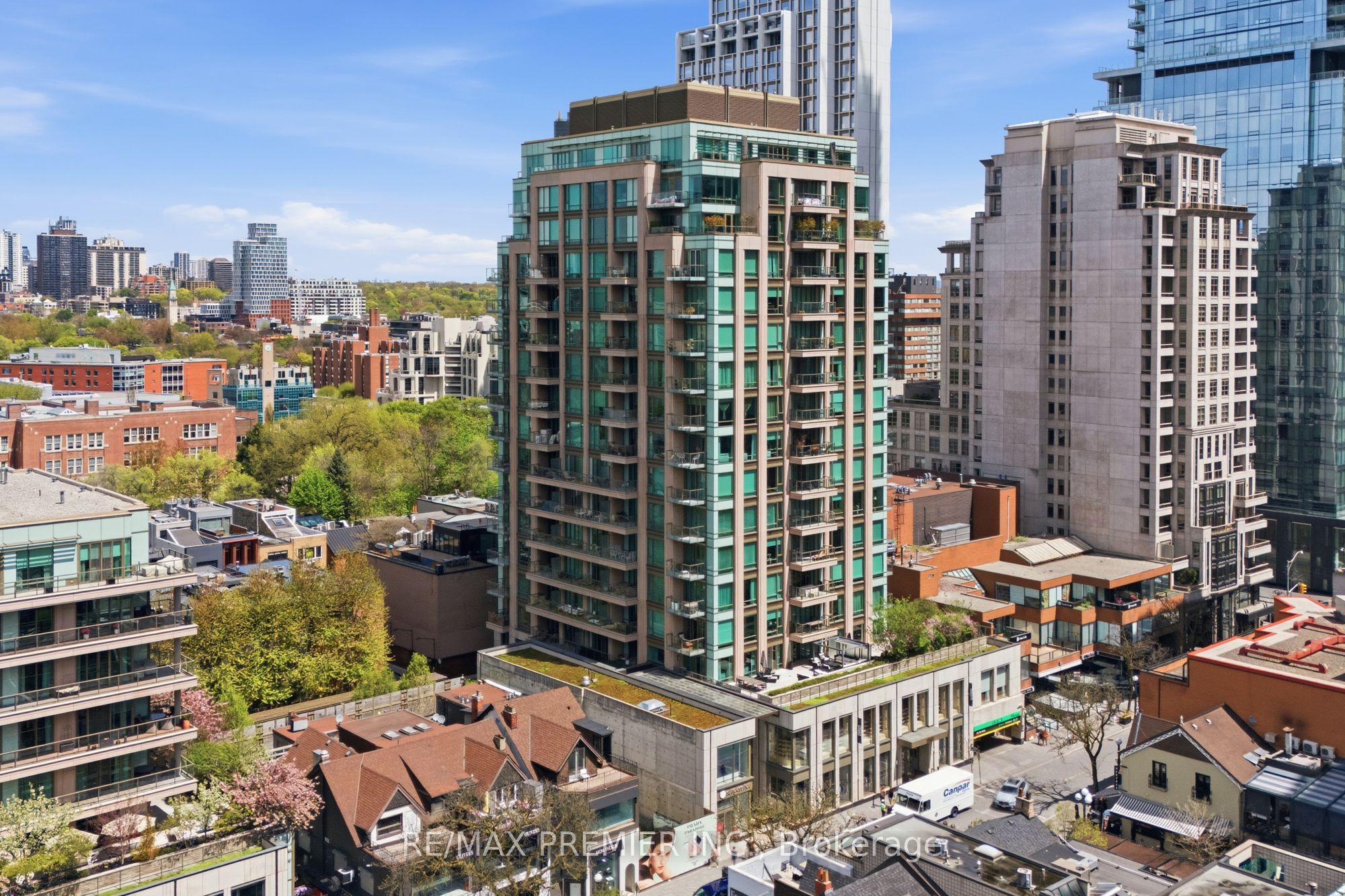 502-80 Yorkville Avenue, Toronto, ON, M5R 2C2