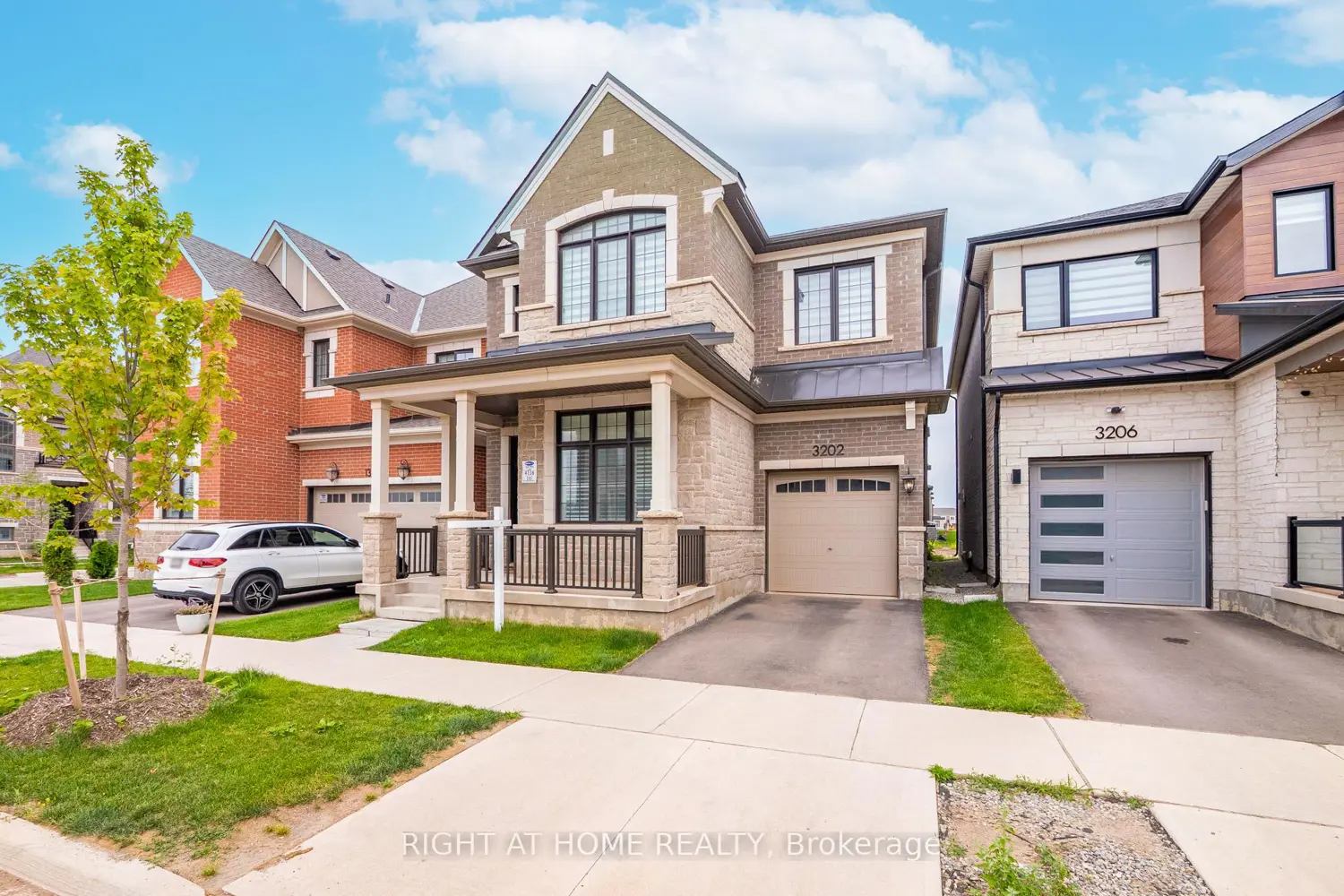 3202 William Cutmore Boulevard photo 2