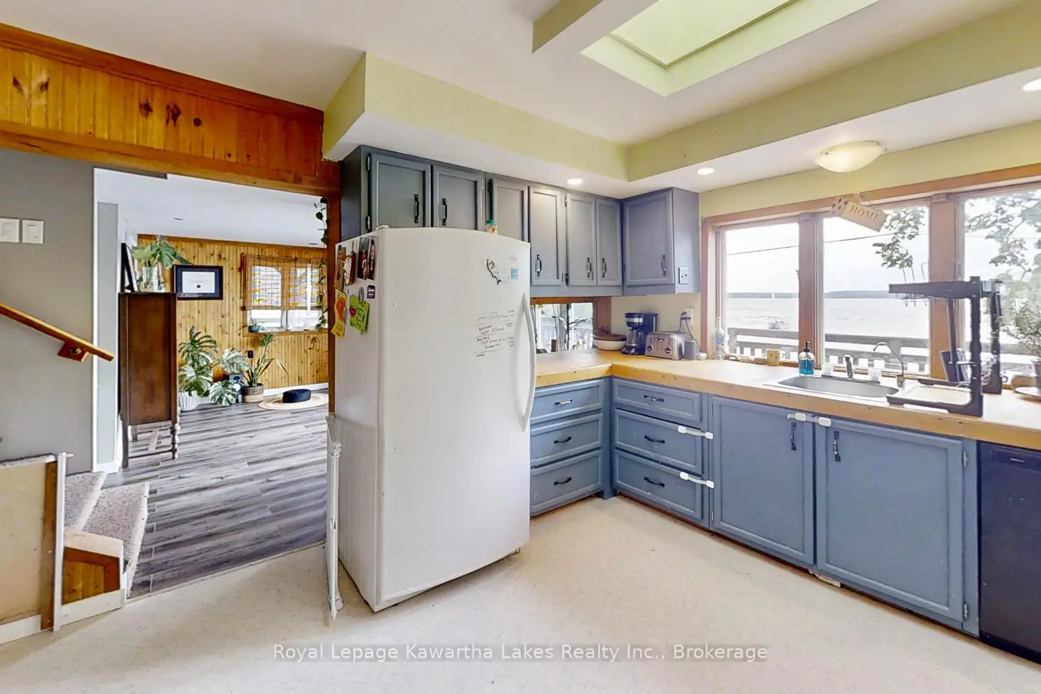 67 Hazel Street photo 3