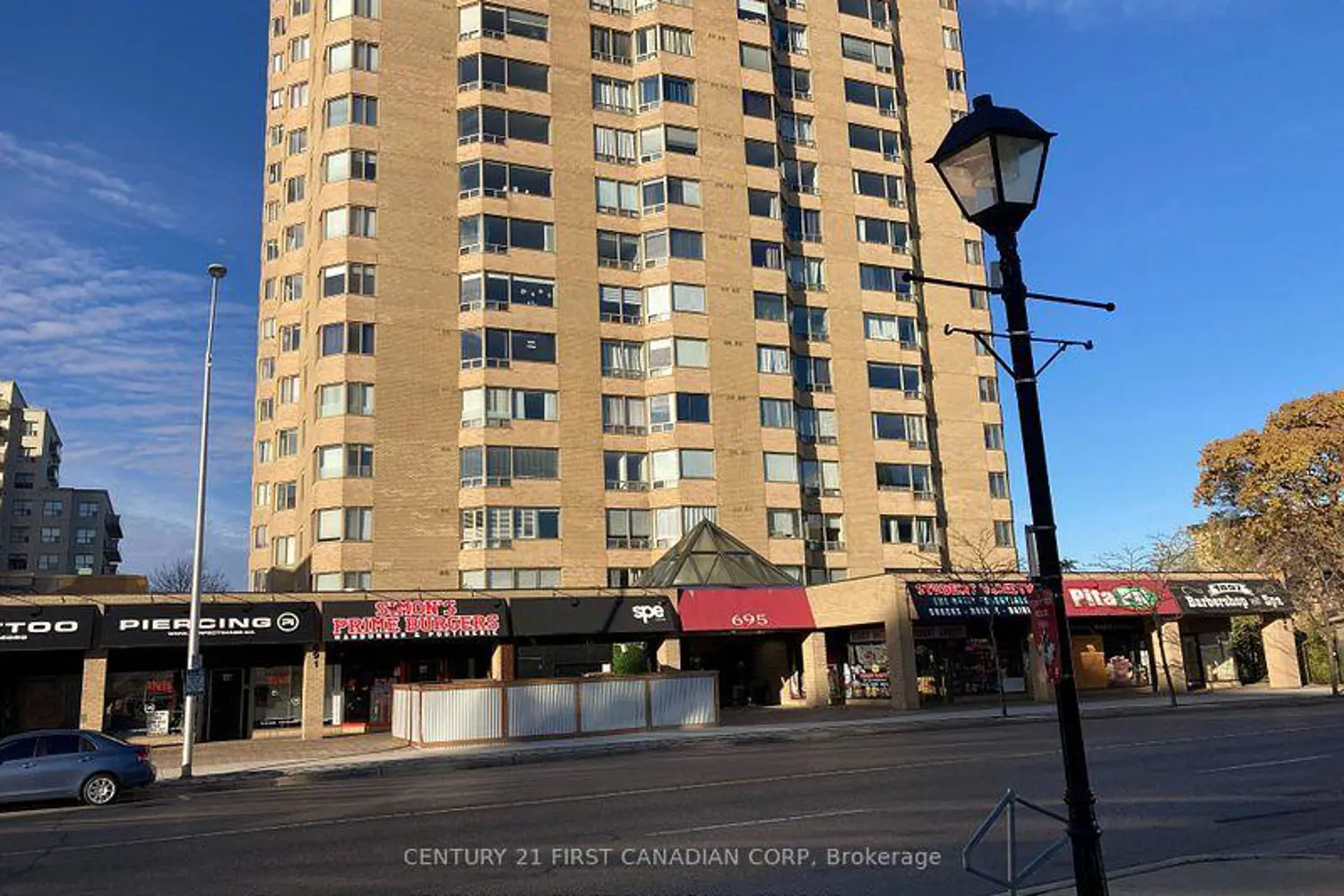 695 Richmond Street 602