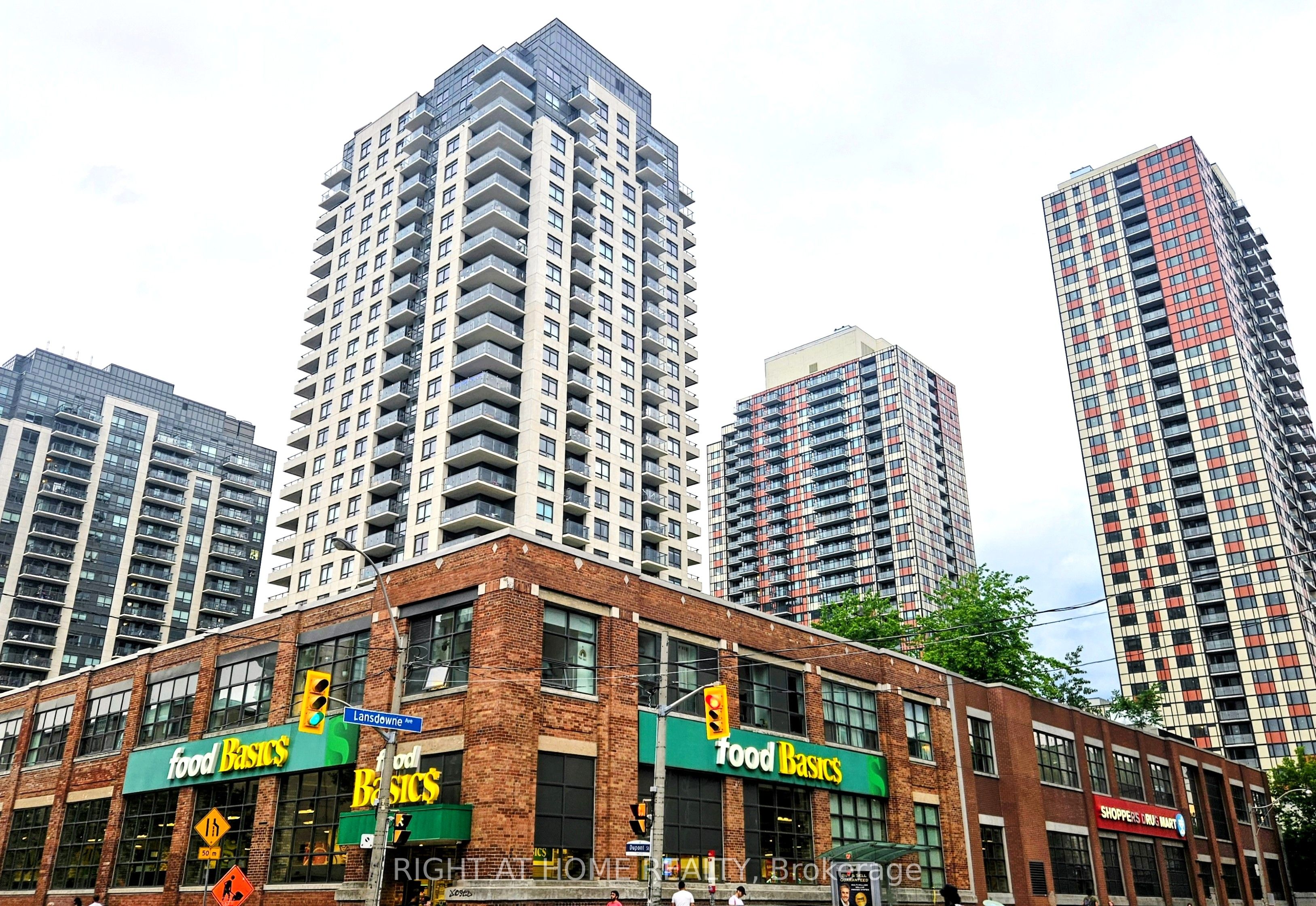 506-1410 Dupont Street, Toronto, ON, M6H 0B6