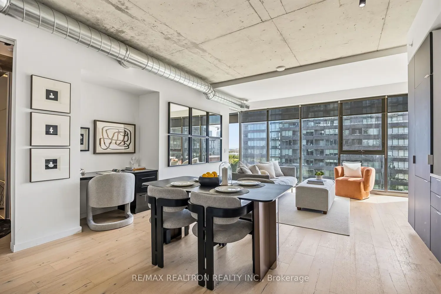 170 Bayview Avenue 603 photo 4