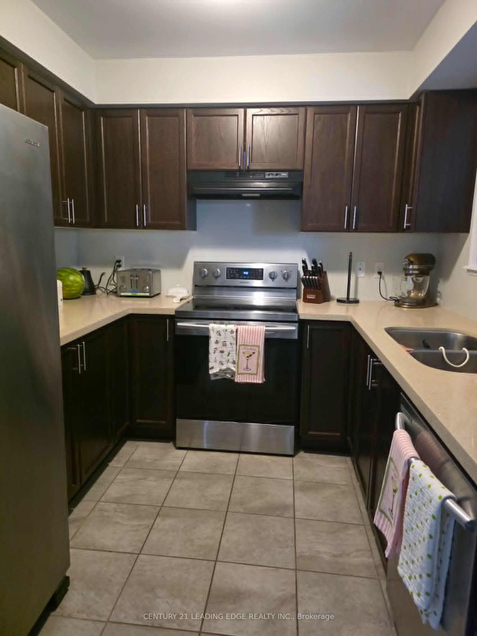 21 Franks Way, Barrie, ON, L4N 3J1 photo 5