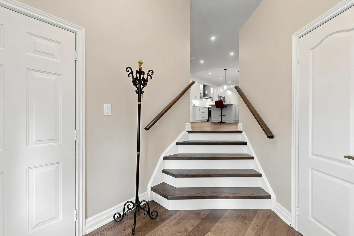 49 Kenilworth Crescent photo 2