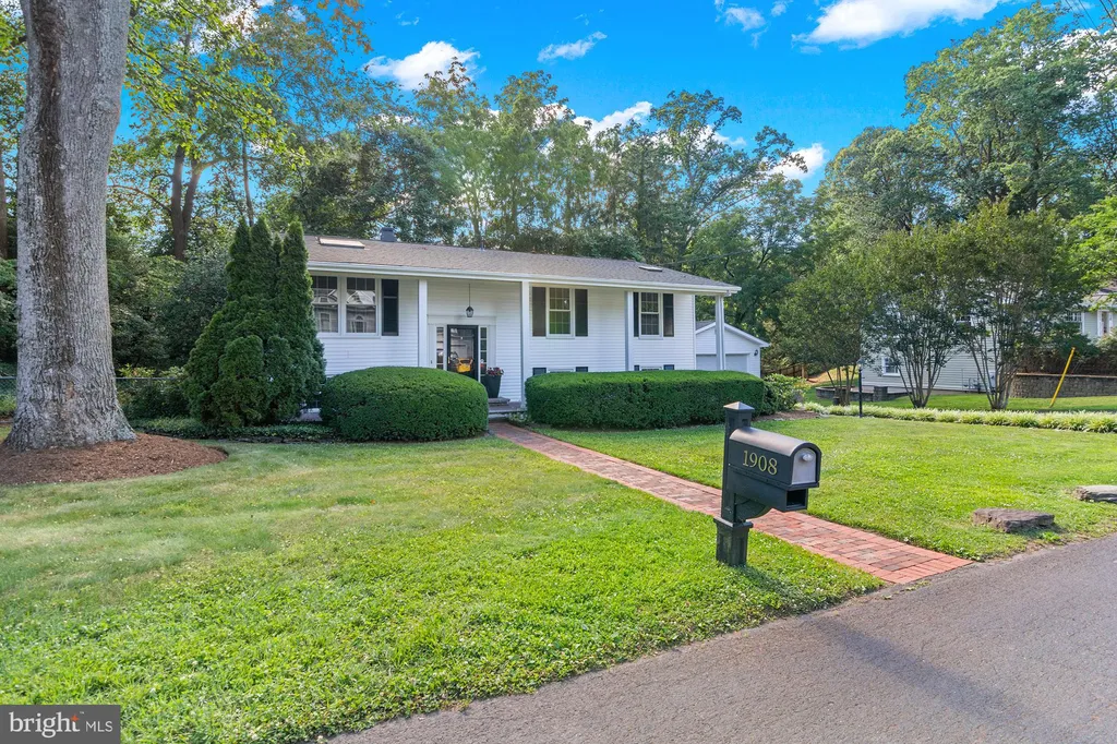 1908 Dulaney Place, Annapolis, MD 21409 photo 3