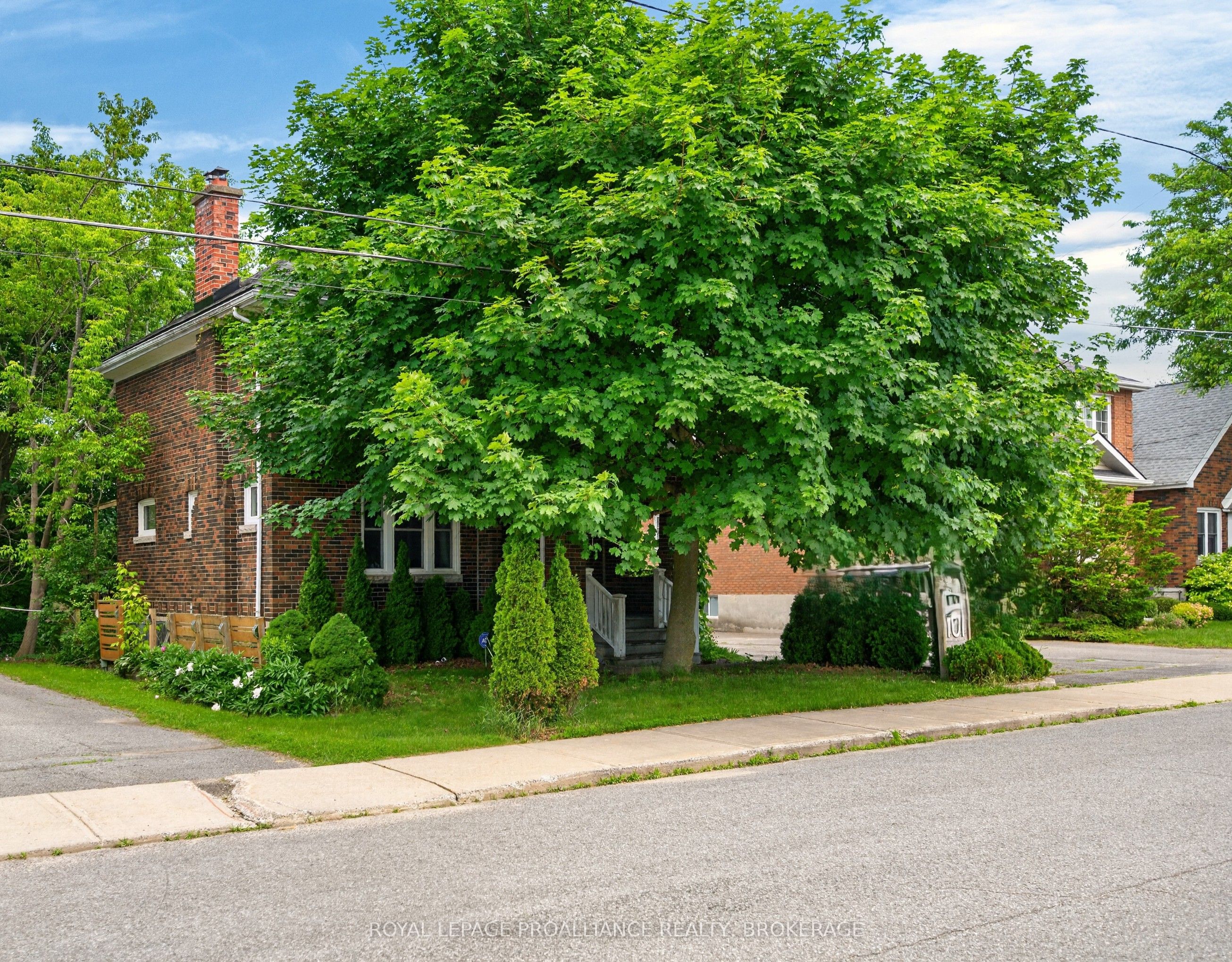 101 Napier Street, Kingston, ON, K7L 4G2