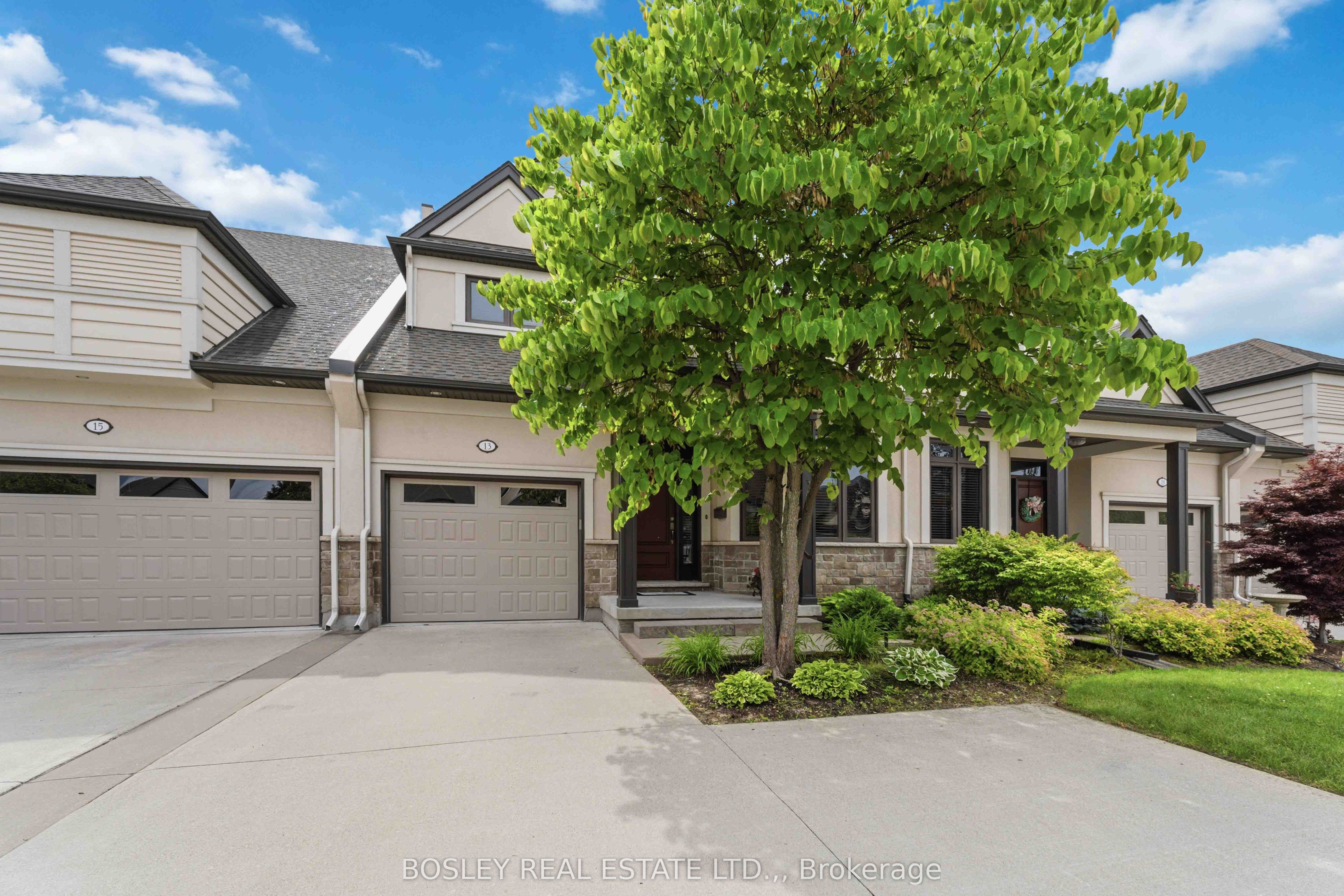 13 Emerald Common, St. Catharines, ON, L2M 0A7