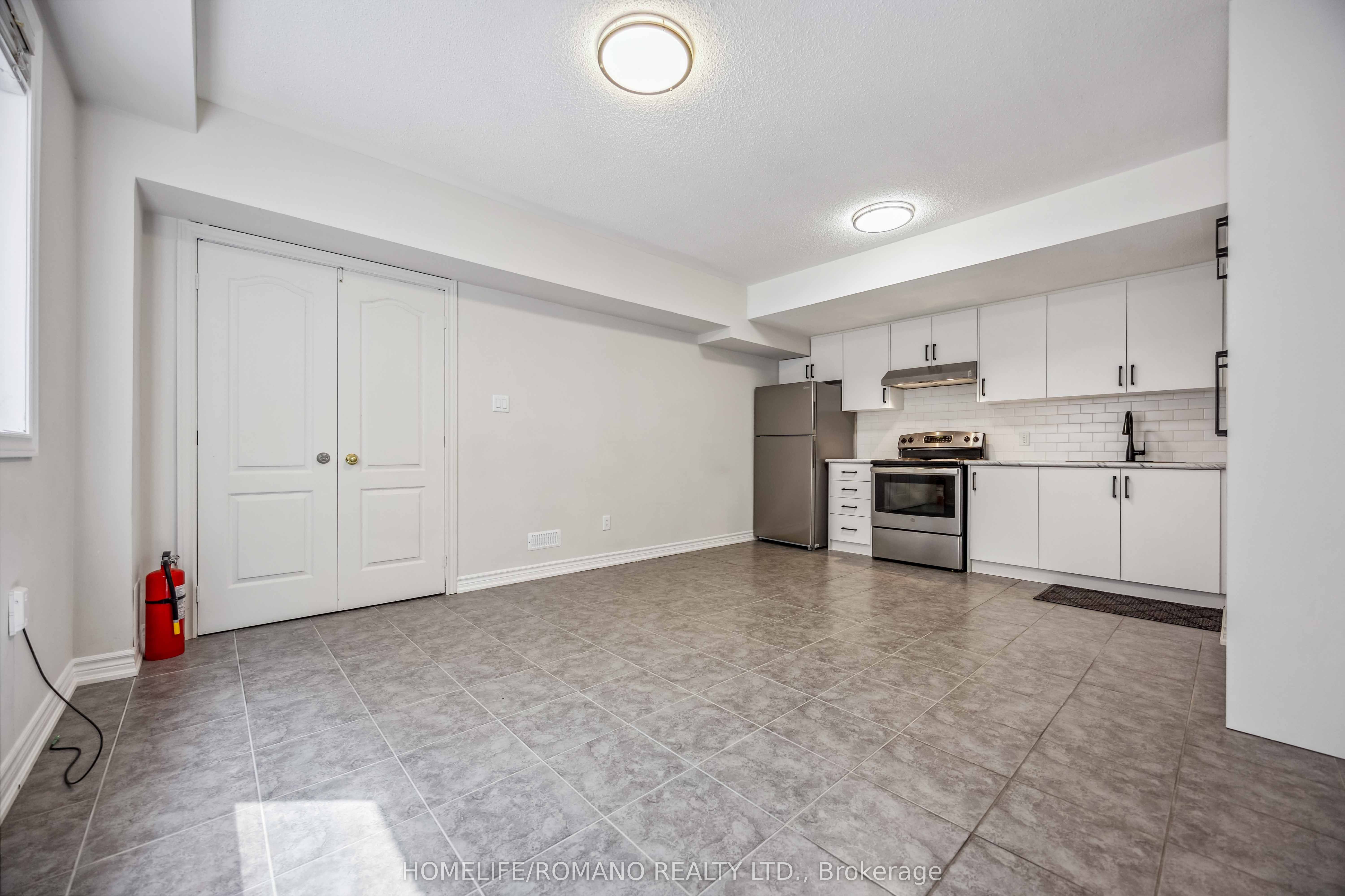 Basement-34 Gianmarco Way, Vaughan, ON, L6A 3J3 photo 5