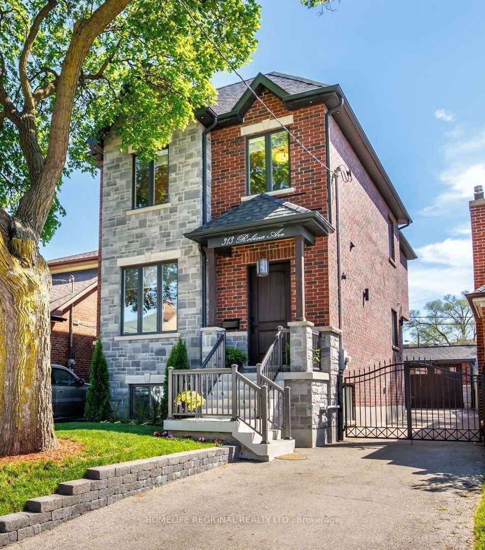 313 Robina Avenue, Toronto, ON, M6C 3Z2
