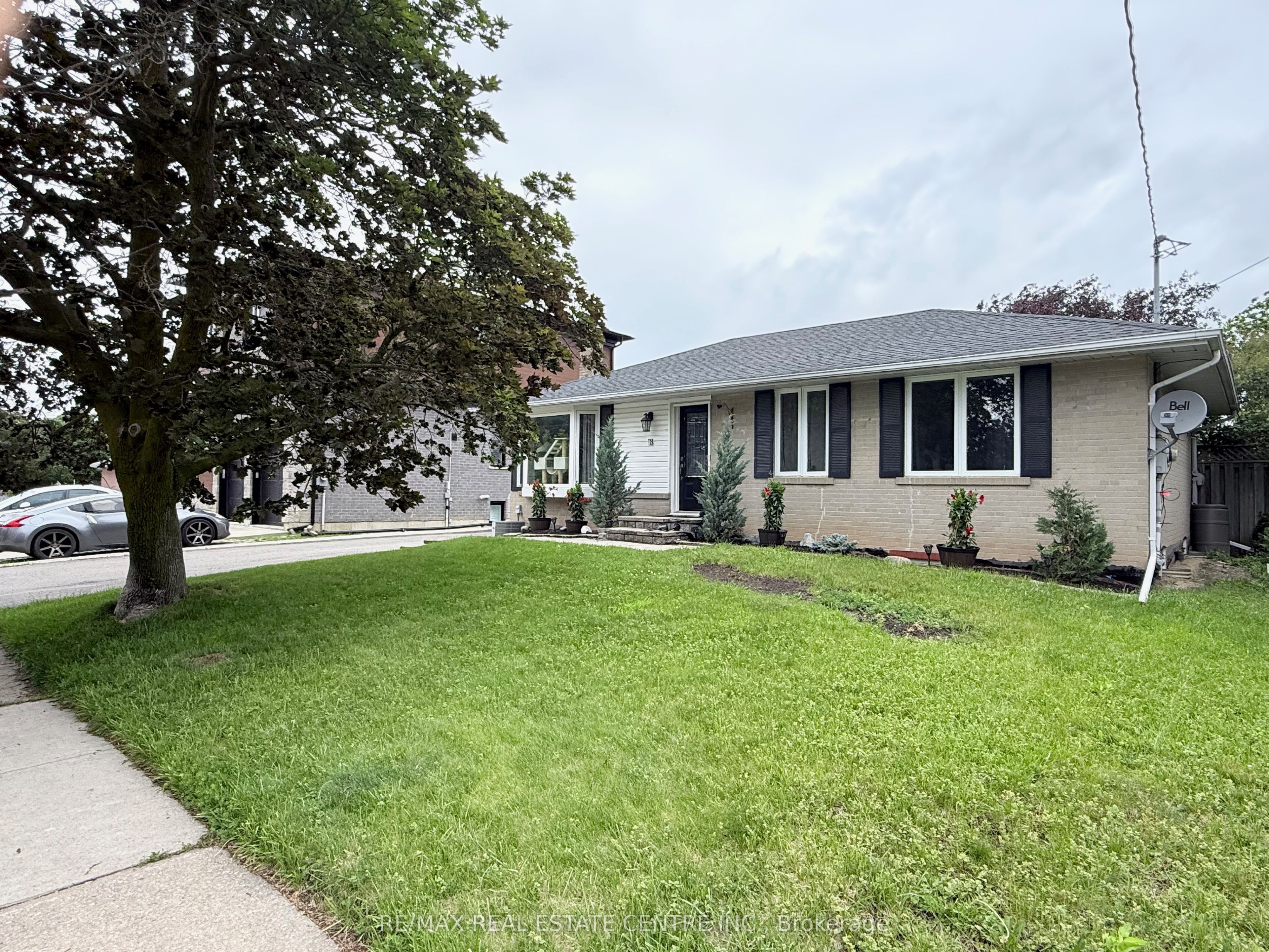 Basement-18 Mackenzie Drive, Halton Hills, ON, L7G 4B9
