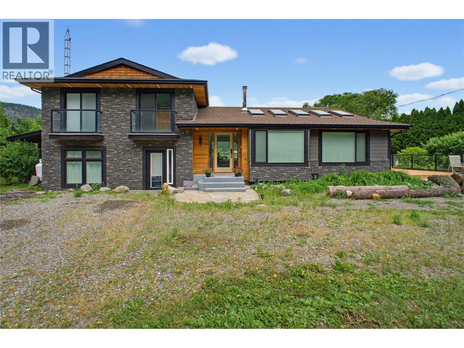 8576 Westsyde Road, Kamloops, BC, V2B8S3