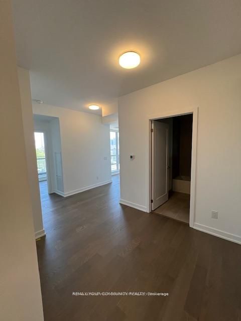 323-8888 Yonge Street, Richmond Hill, ON, L4C 5V6