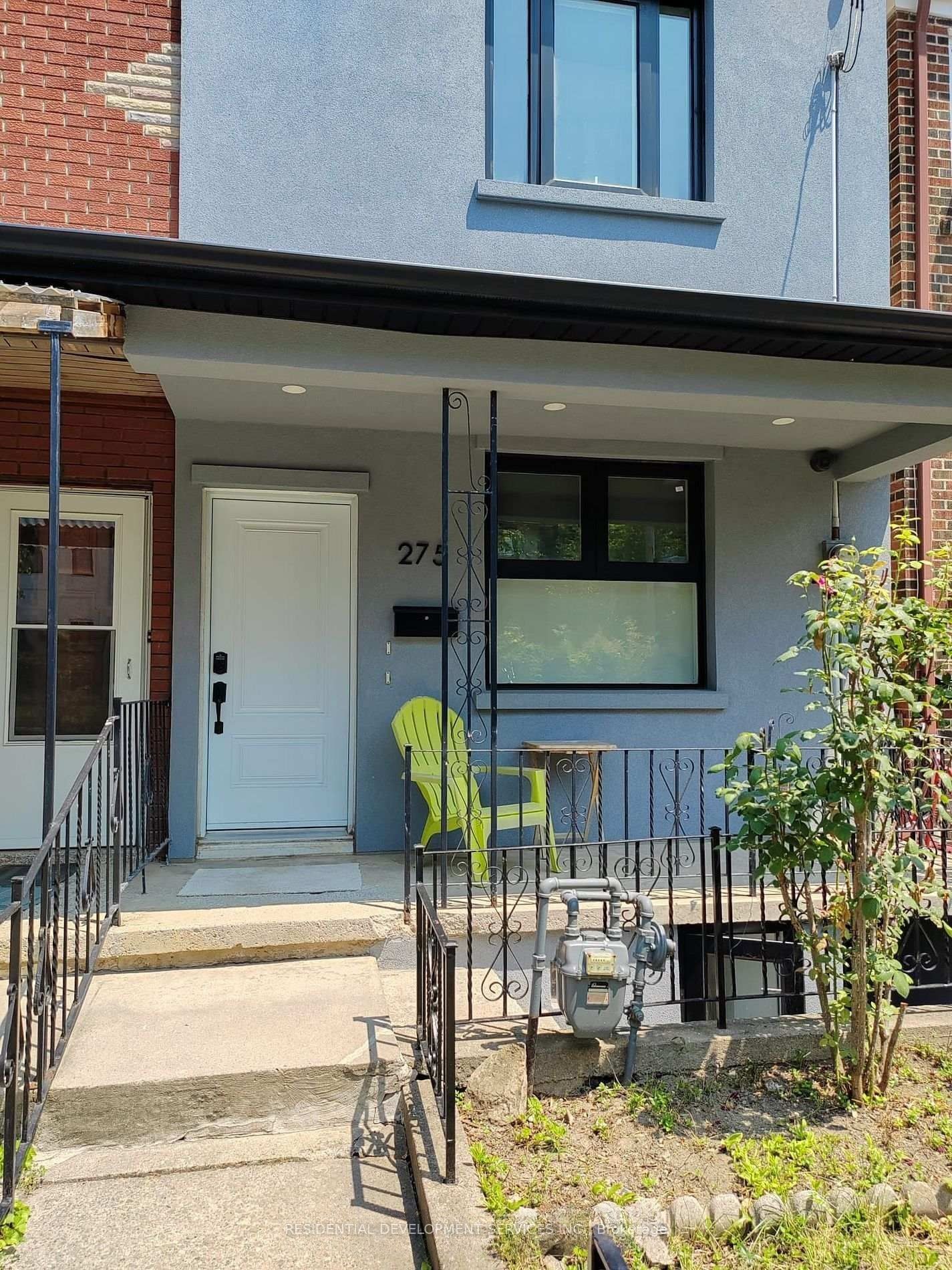 Basement-275 Euclid Avenue, Toronto, ON, M6J 2K1