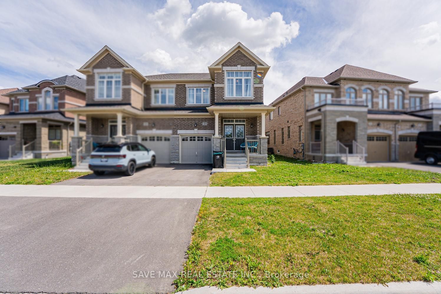125 Jonkman Boulevard, Bradford West Gwillimbury, ON, L3Z 4J9