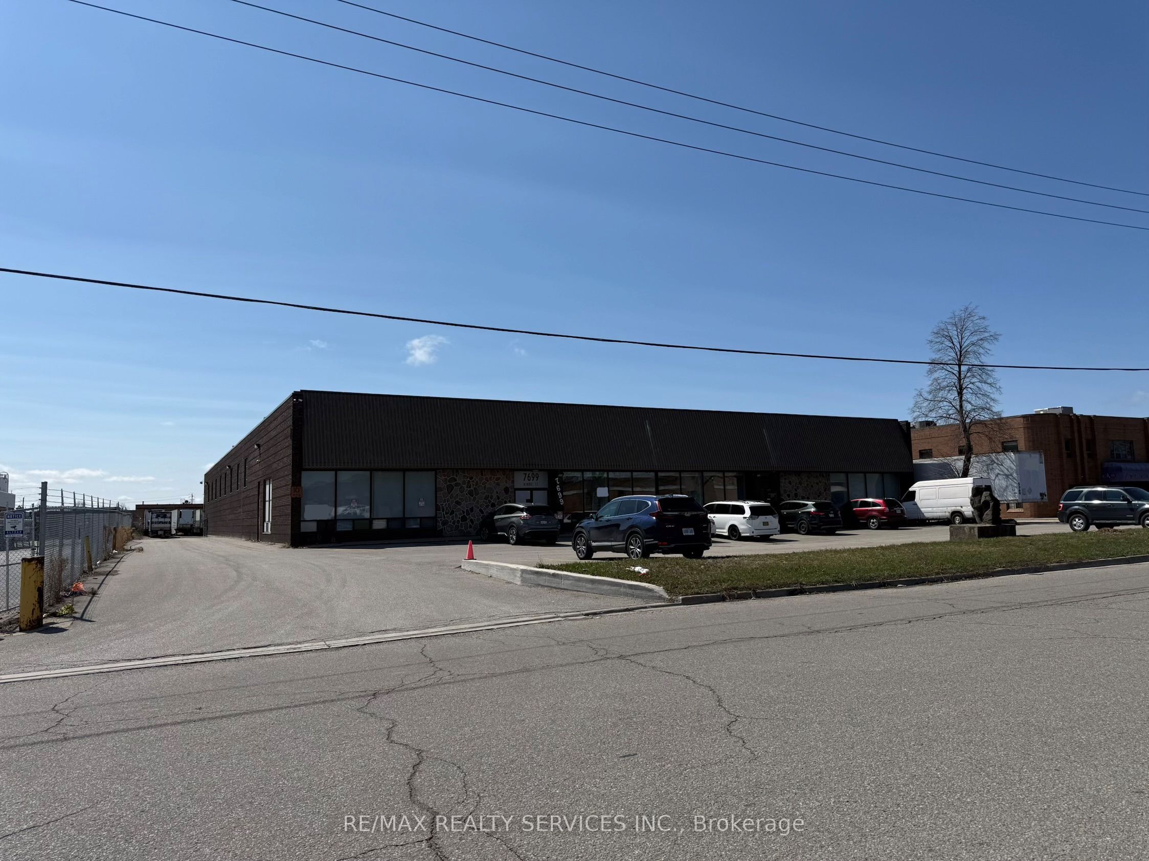 7699 Kimbel Street, Mississauga, ON, L5S 2A7