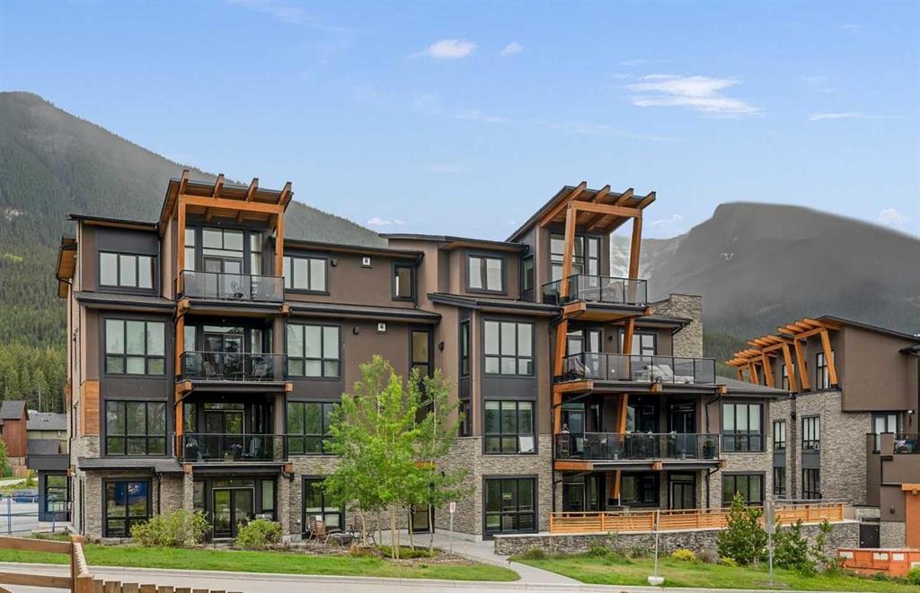 101-101A Stewart Creek Rise, Canmore, AB, T1W 0K2