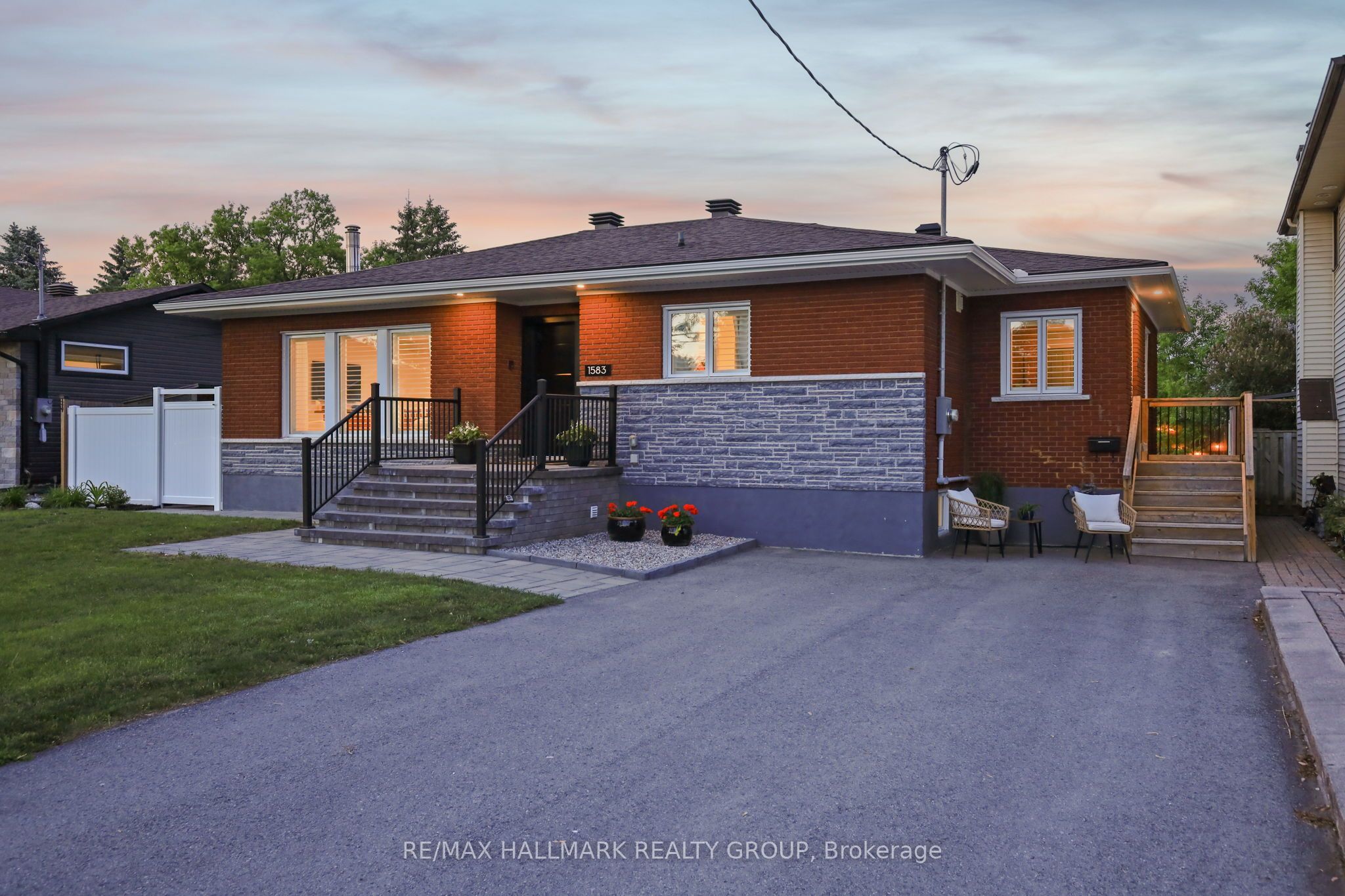 1583 Maxime Street, Ottawa, ON, K1B 3K9
