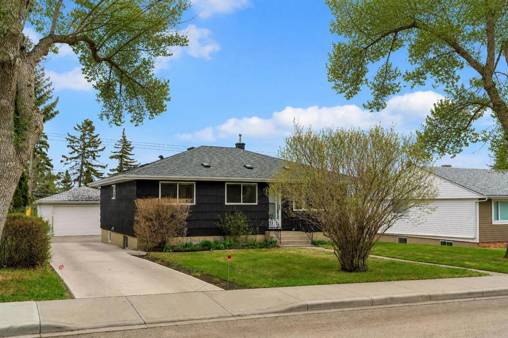 254 Hendon Drive NW, Calgary, AB, T2K 1Z5