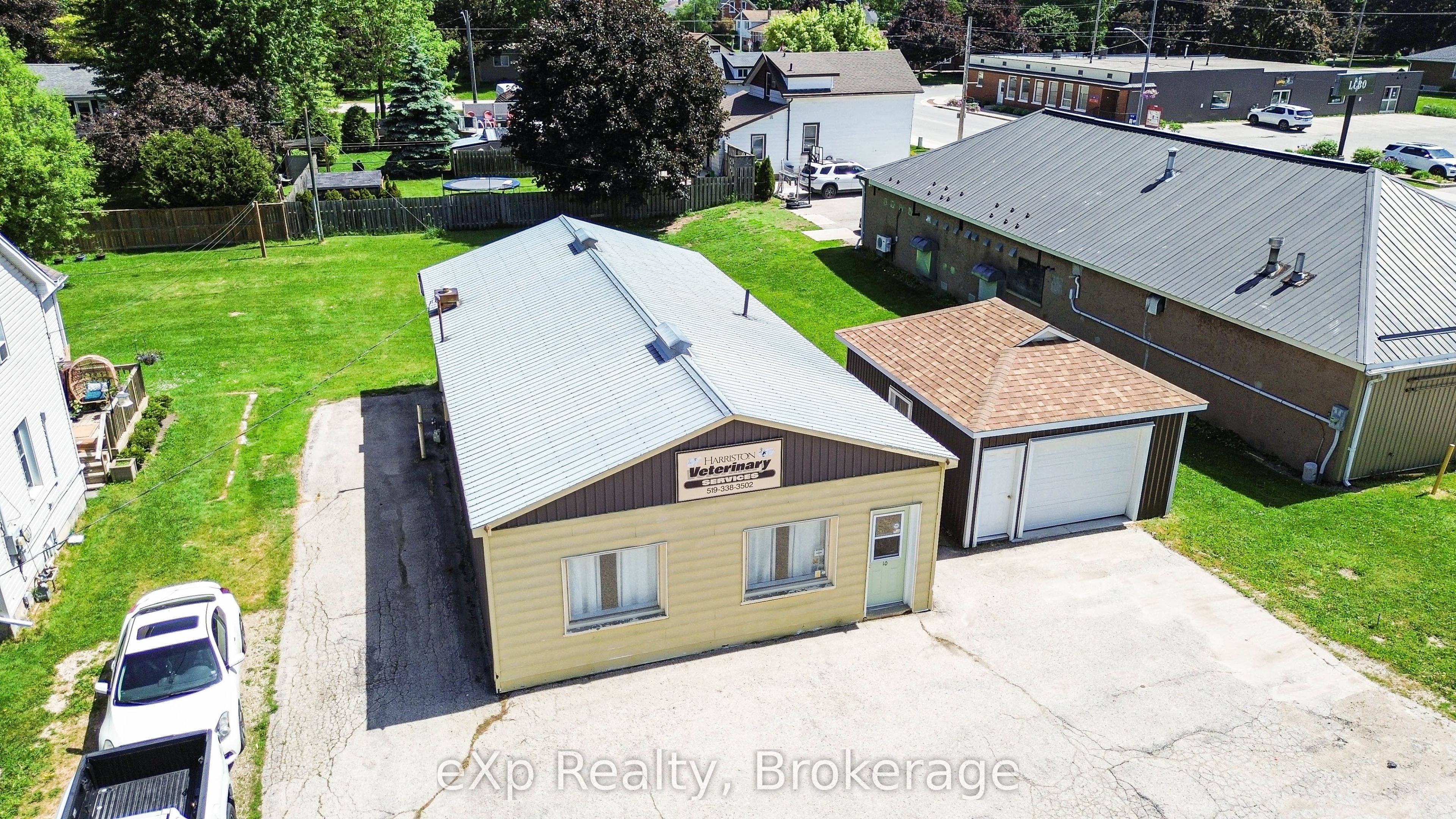 10 Queen Street N, Minto, ON, N0G 1Z0