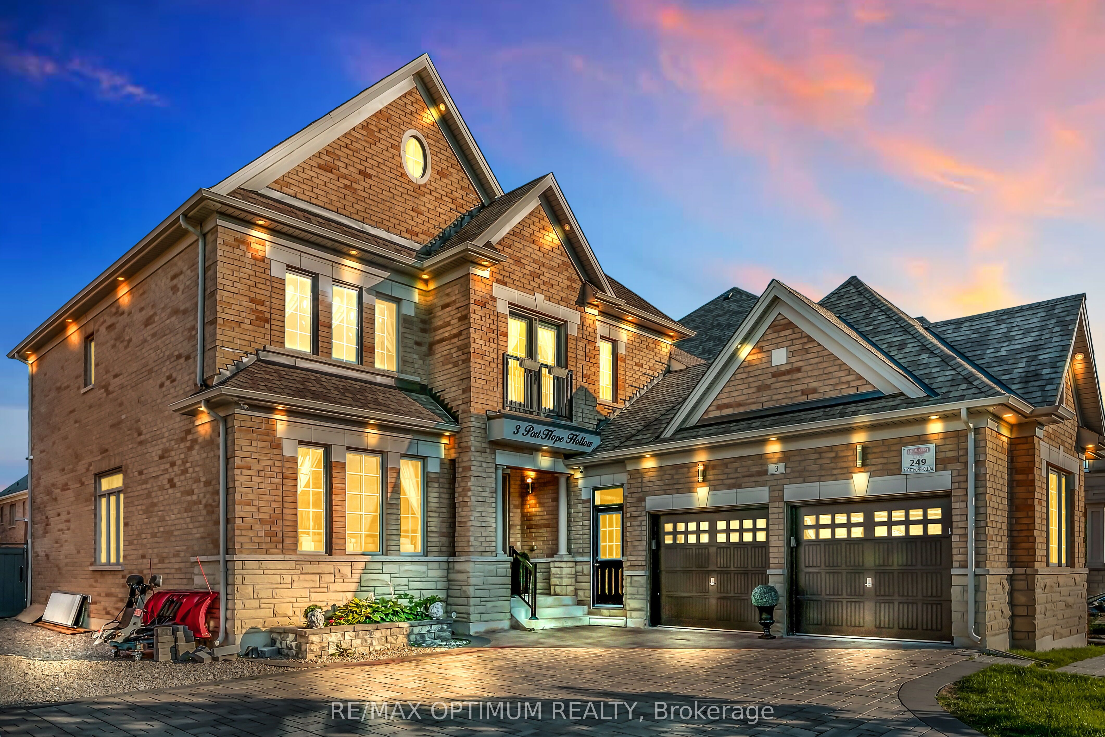 3 Port Hope Hollow, Brampton, ON, L6Y 2Y9
