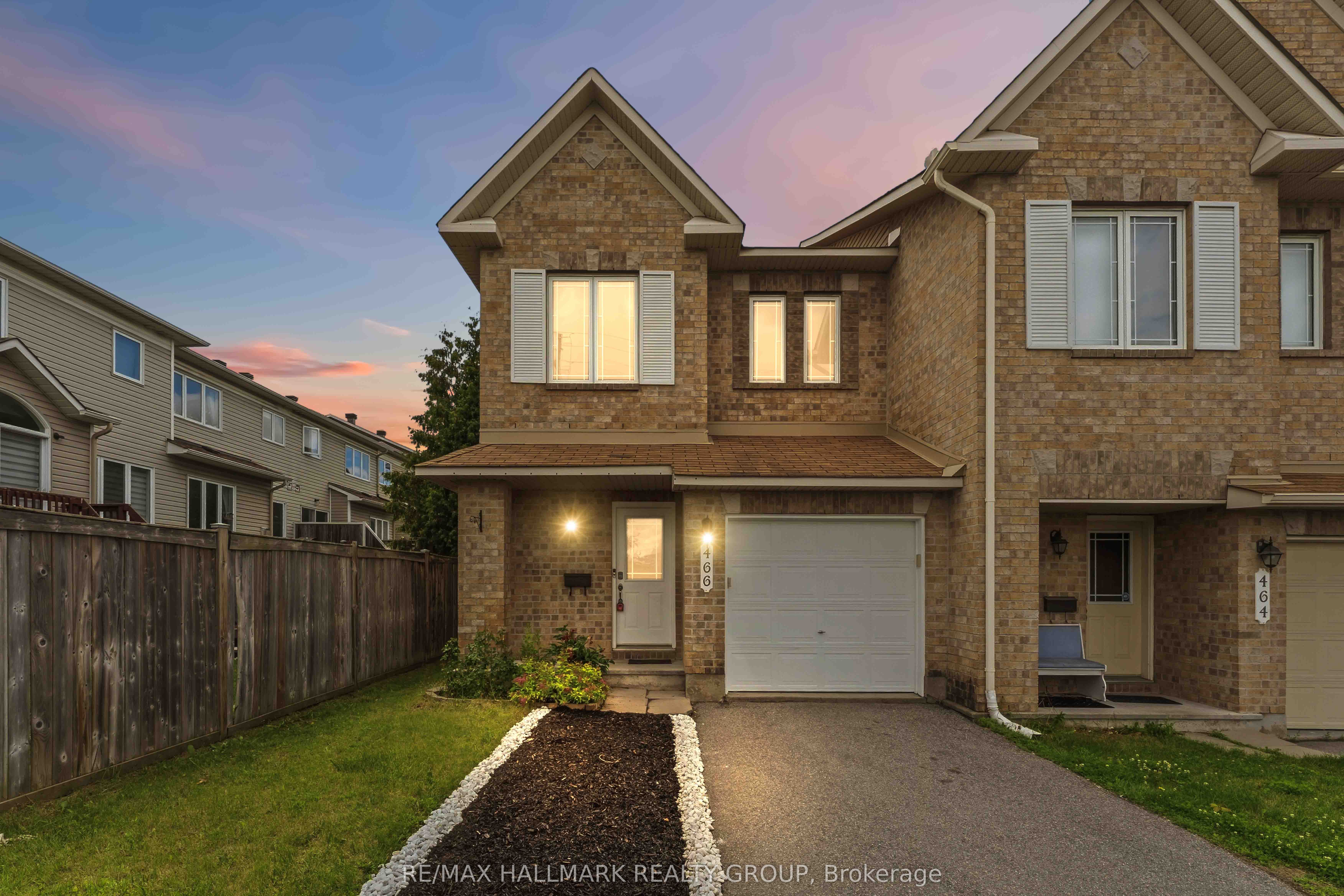 466 Citadel Crescent, Ottawa, ON, K2G 7E7