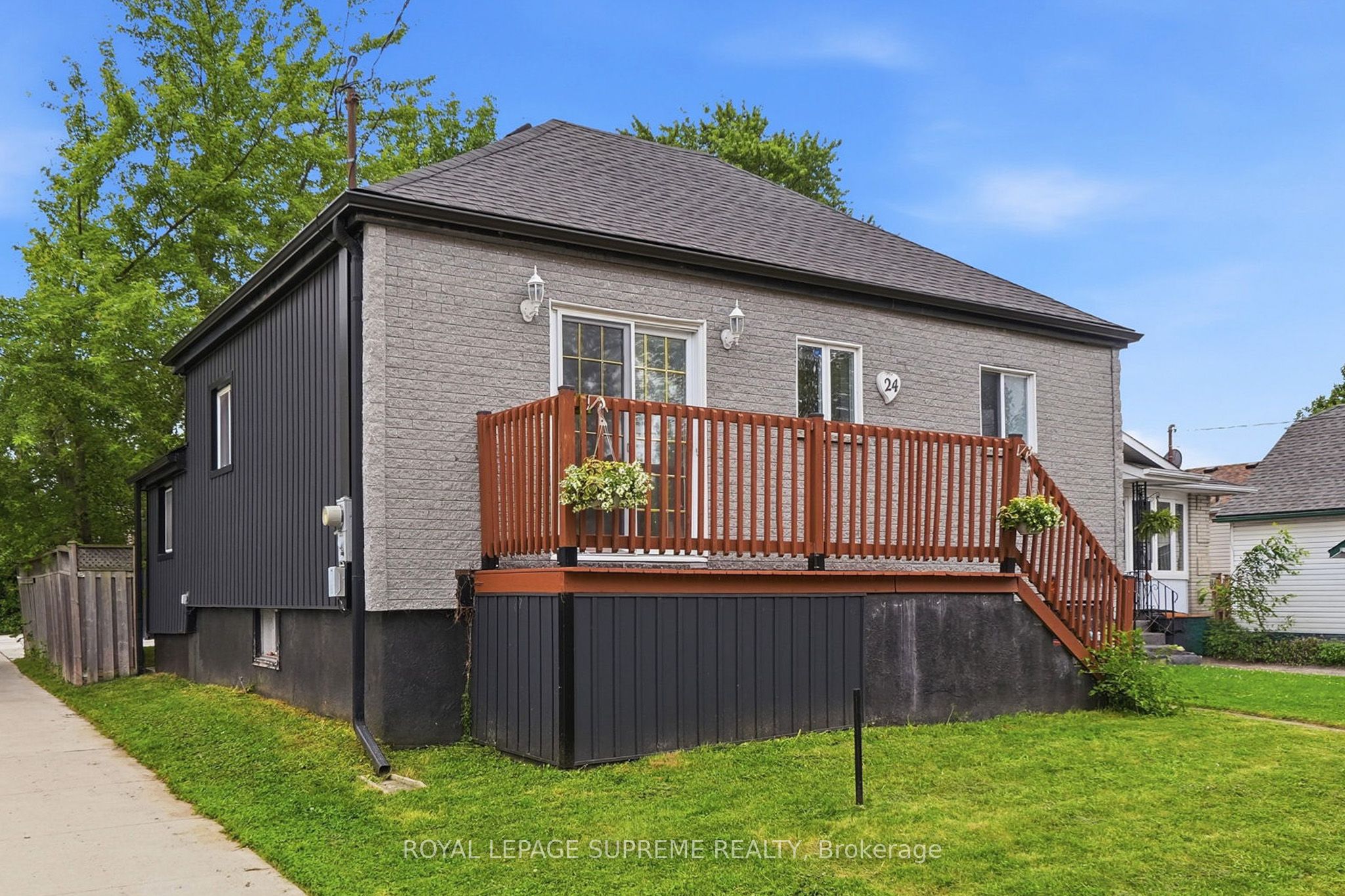 24 Alexandra Boulevard, St. Catharines, ON, L2P 1J7 photo 3