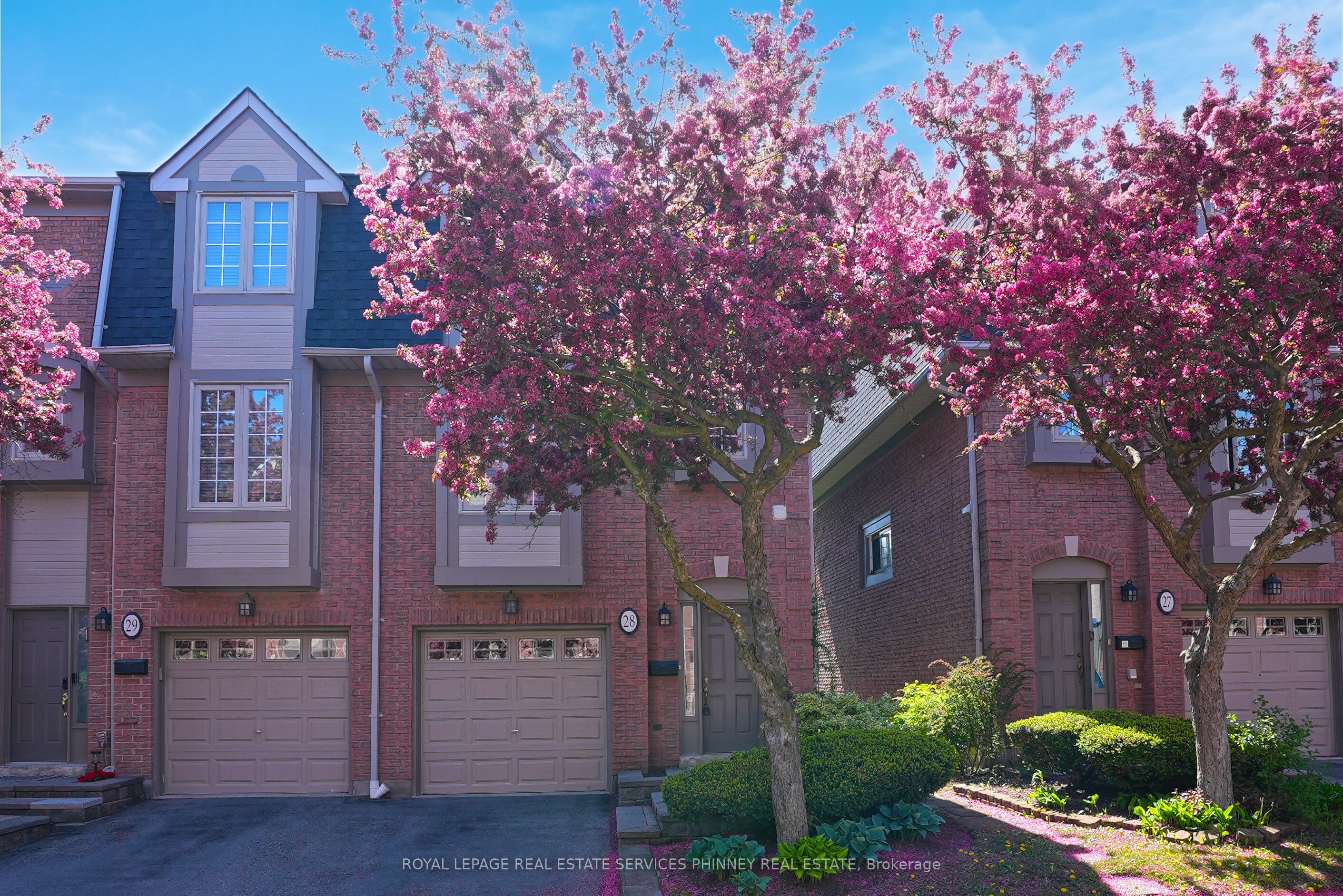 28-3140 Fifth Line W, Mississauga, ON, L5L 1A2