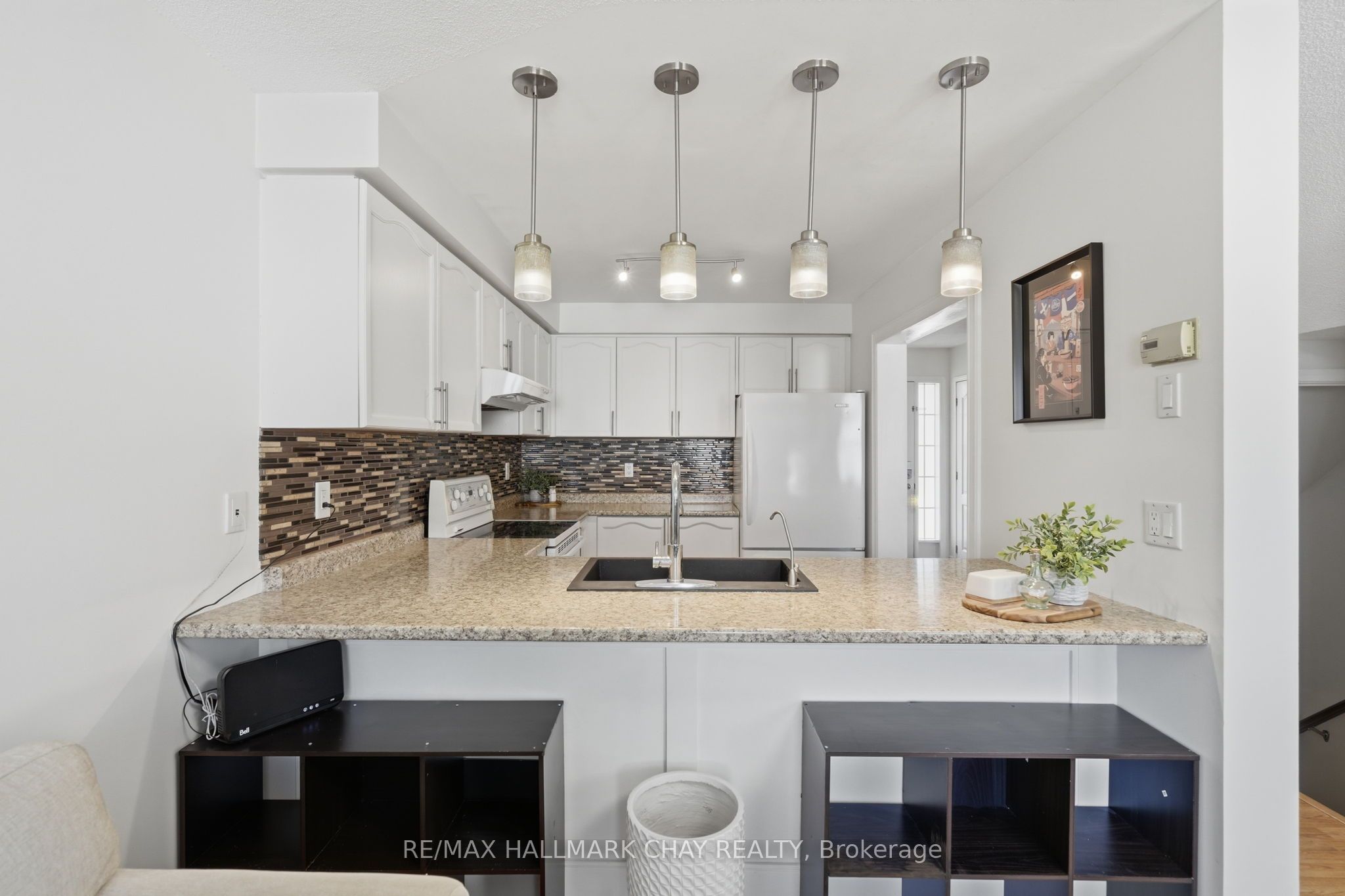 4 Hawthorne Crescent, Barrie, ON, L4N 8K1 photo 5