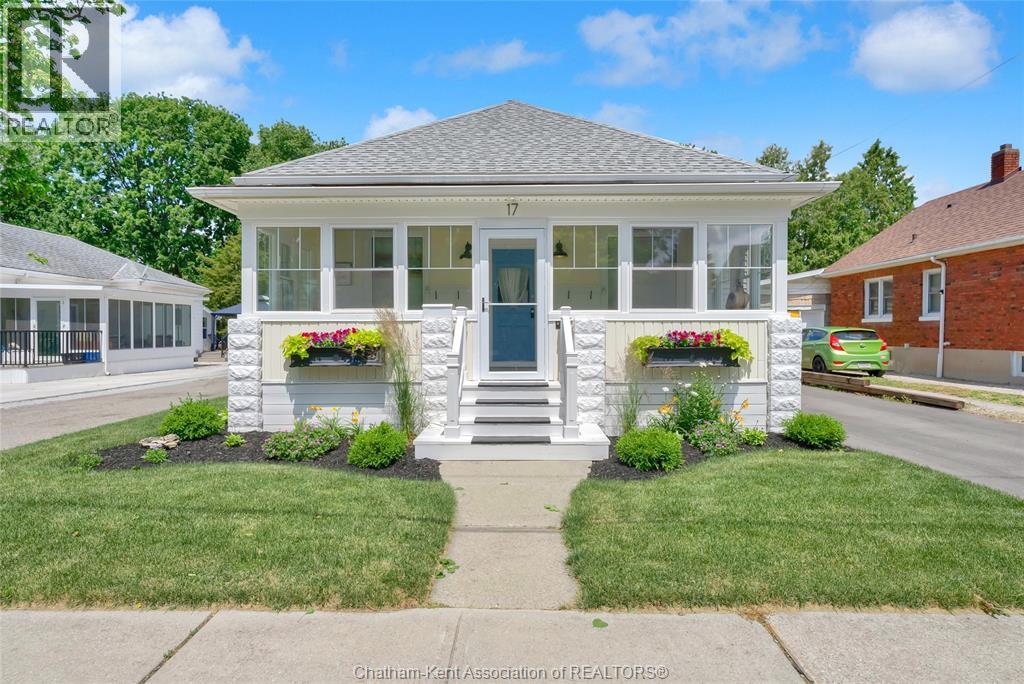 17 Lowe Street, Chatham, ON, N7L1J6