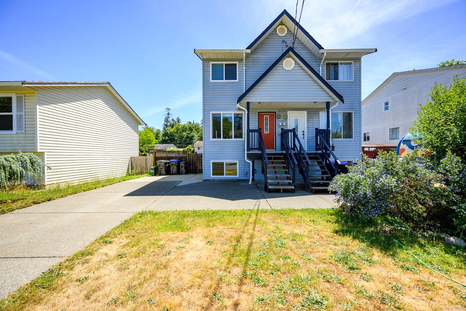 #A-222 Mitchell Place, Courtenay, BC, V9N 8R8