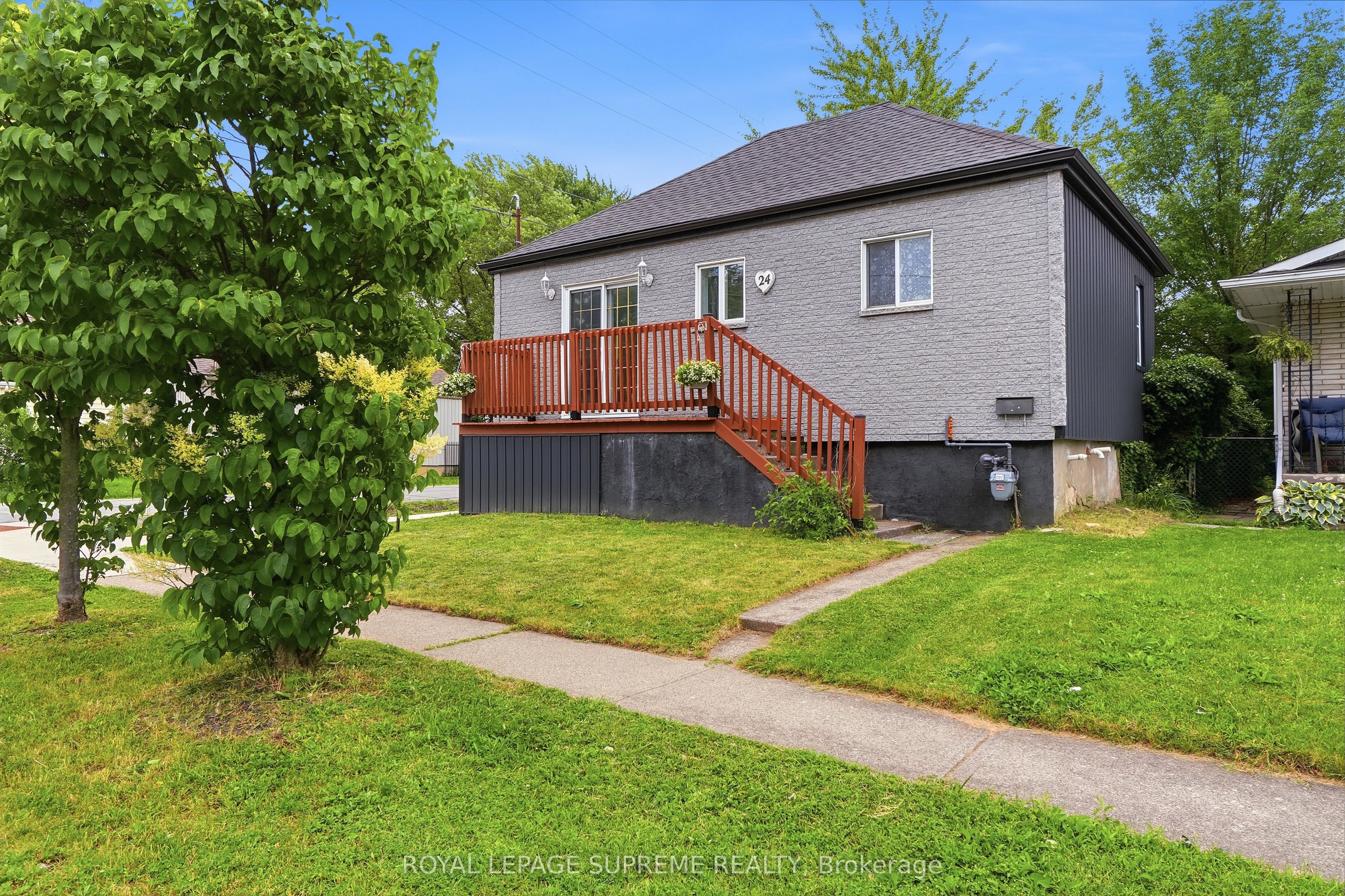 24 Alexandra Boulevard, St. Catharines, ON, L2P 1J7 photo 2
