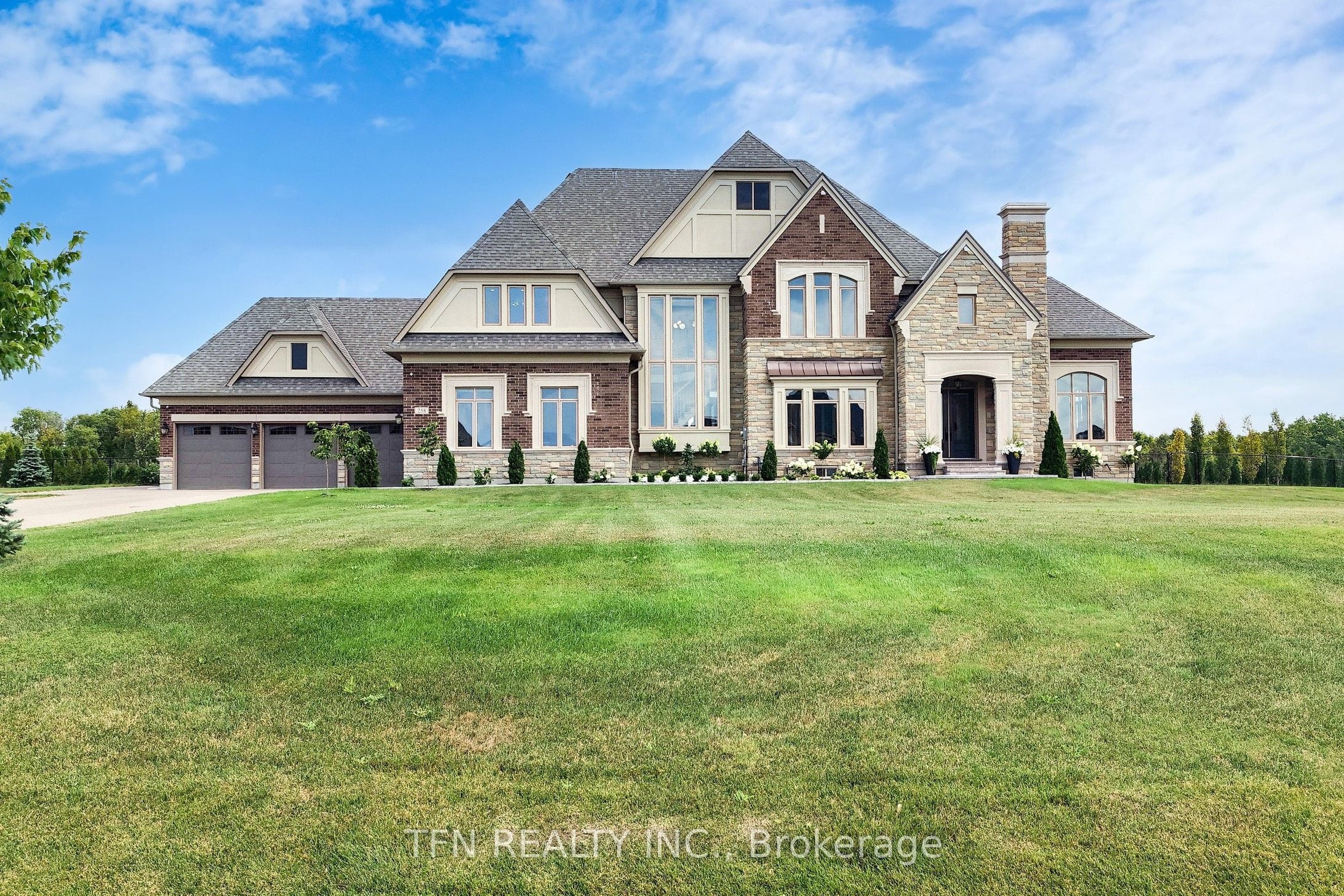 258 Amos Drive, Caledon, ON, L7E 4L7